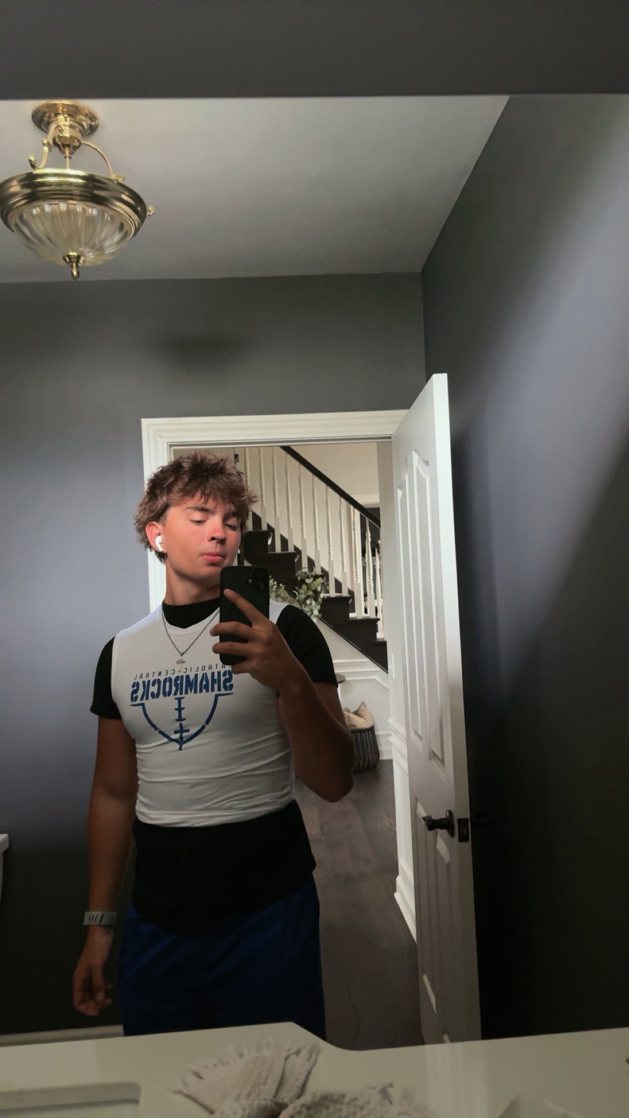 @idklandon