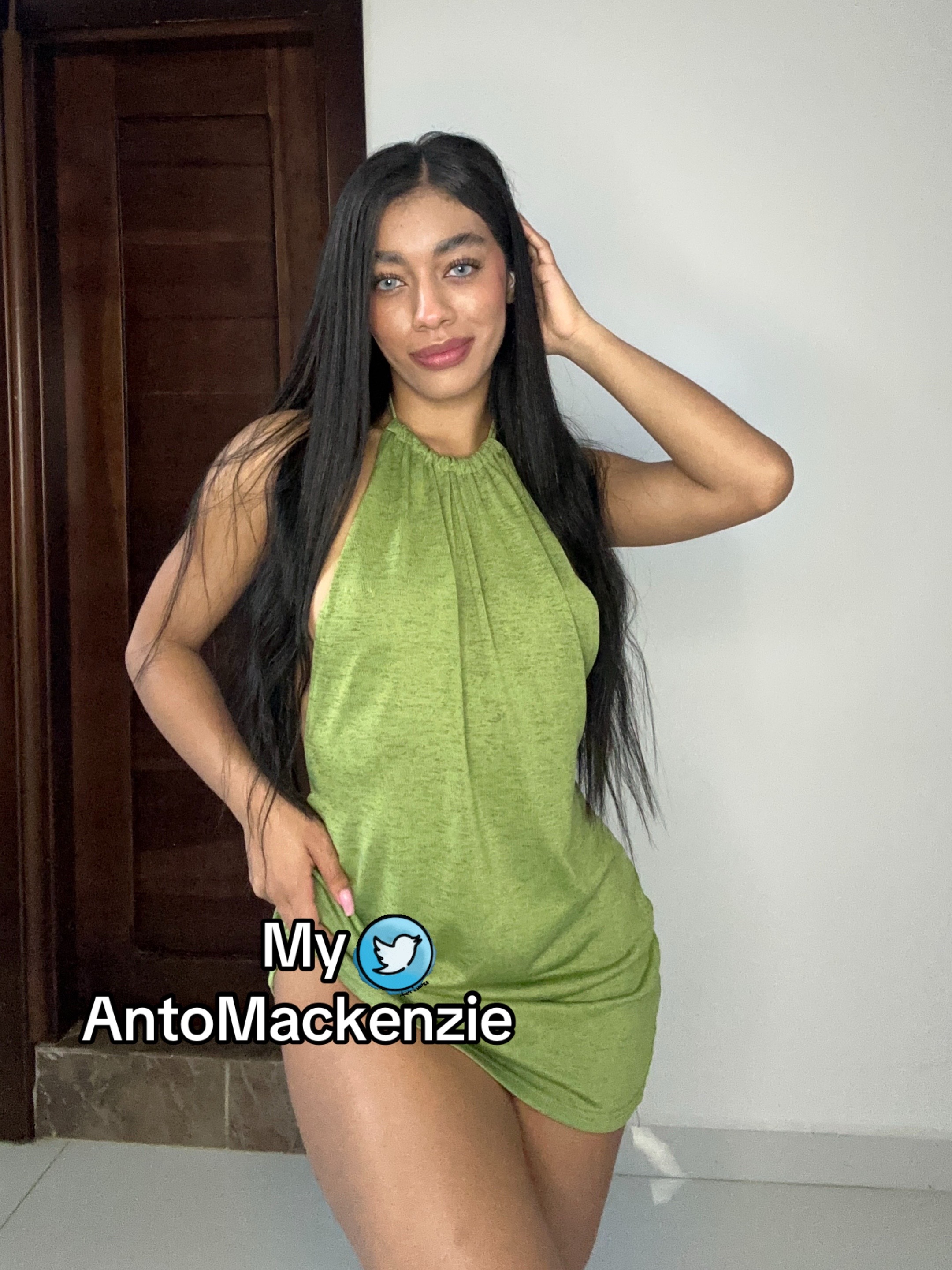 @Antonia Mackenzie