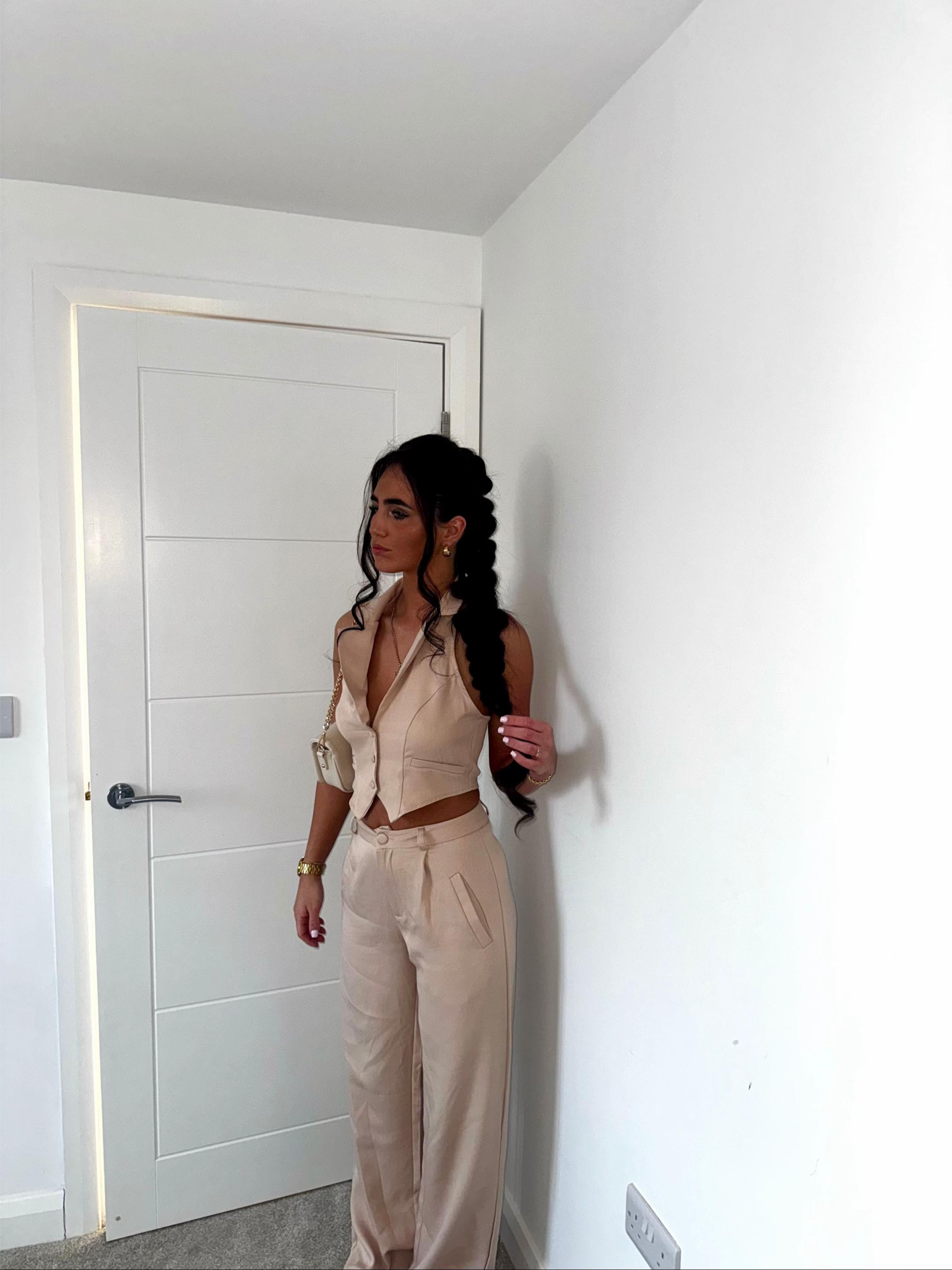 @𝘎𝘳𝘢𝘤𝘪𝘦 𝘈𝘯𝘯 𝘔𝘢𝘳𝘪𝘦