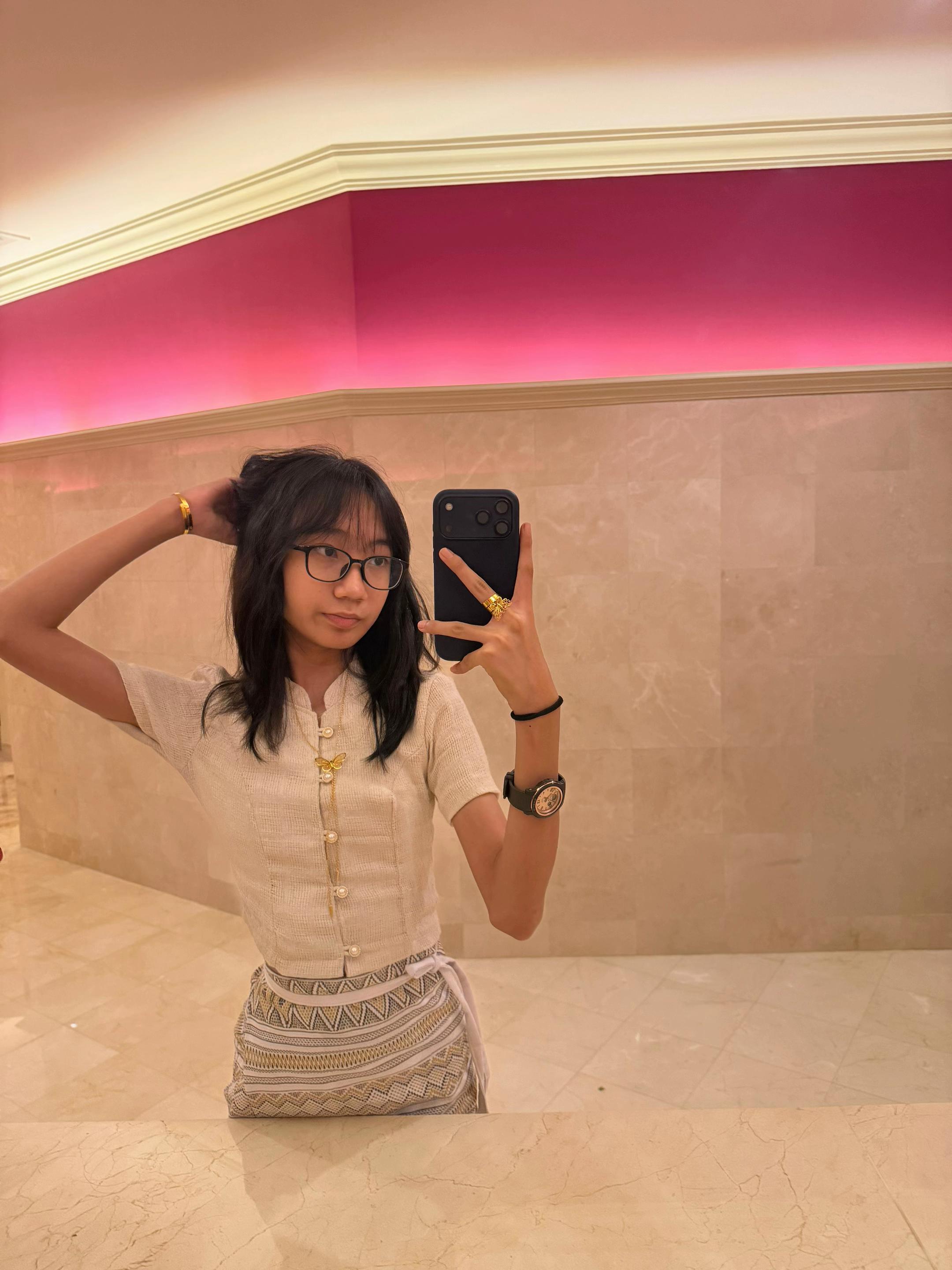 @T Moe