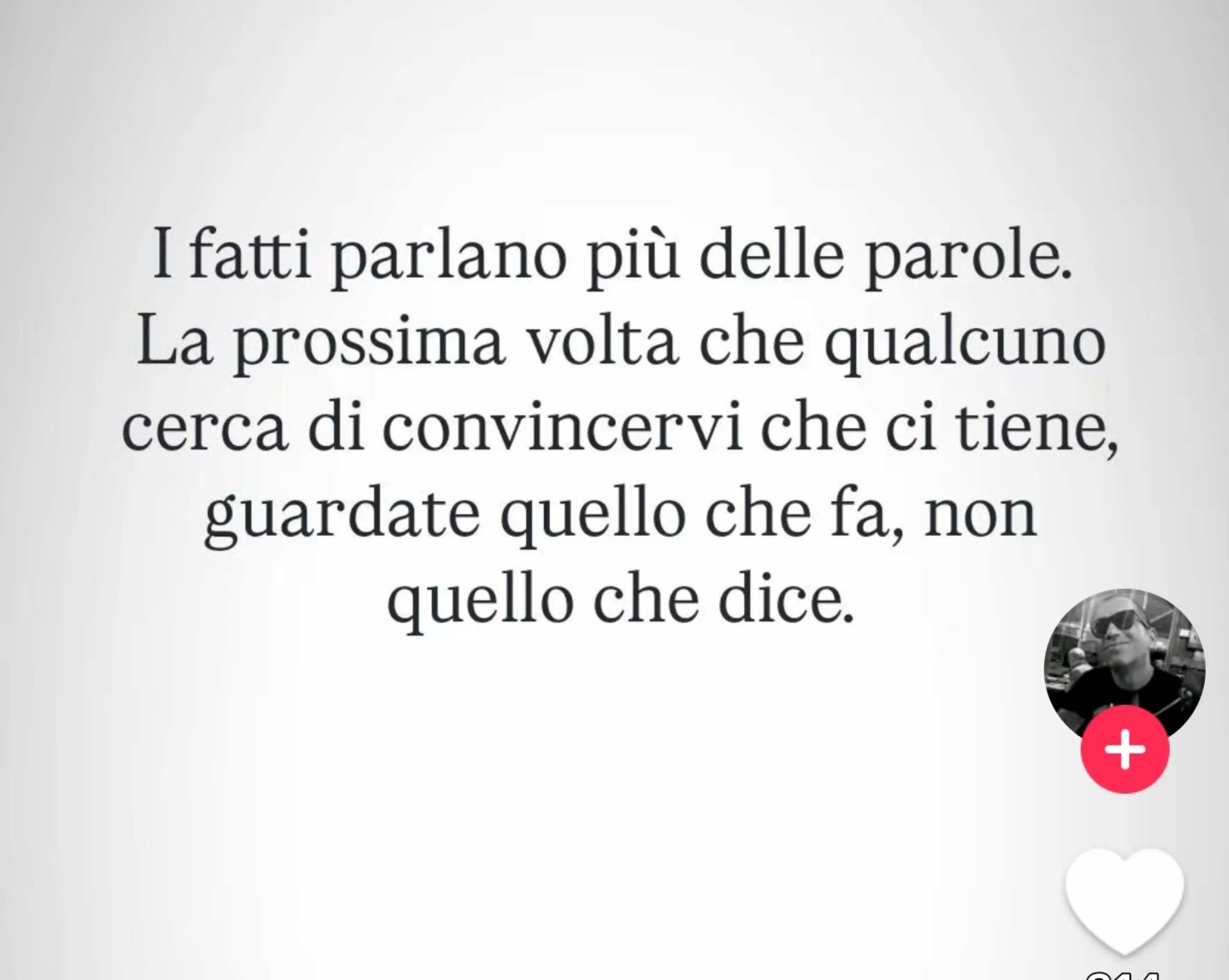 @Elisa M.🦋