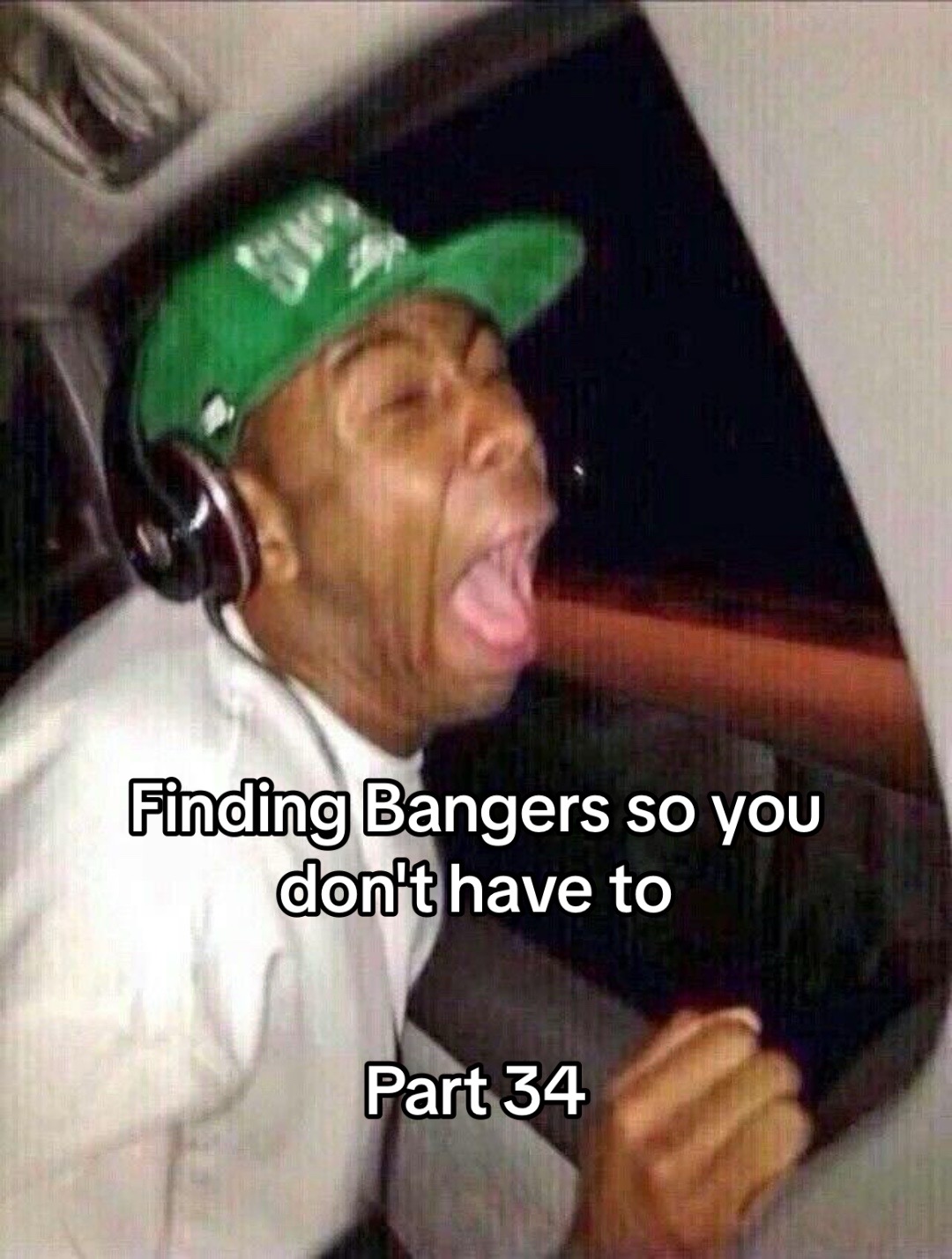 @🗿