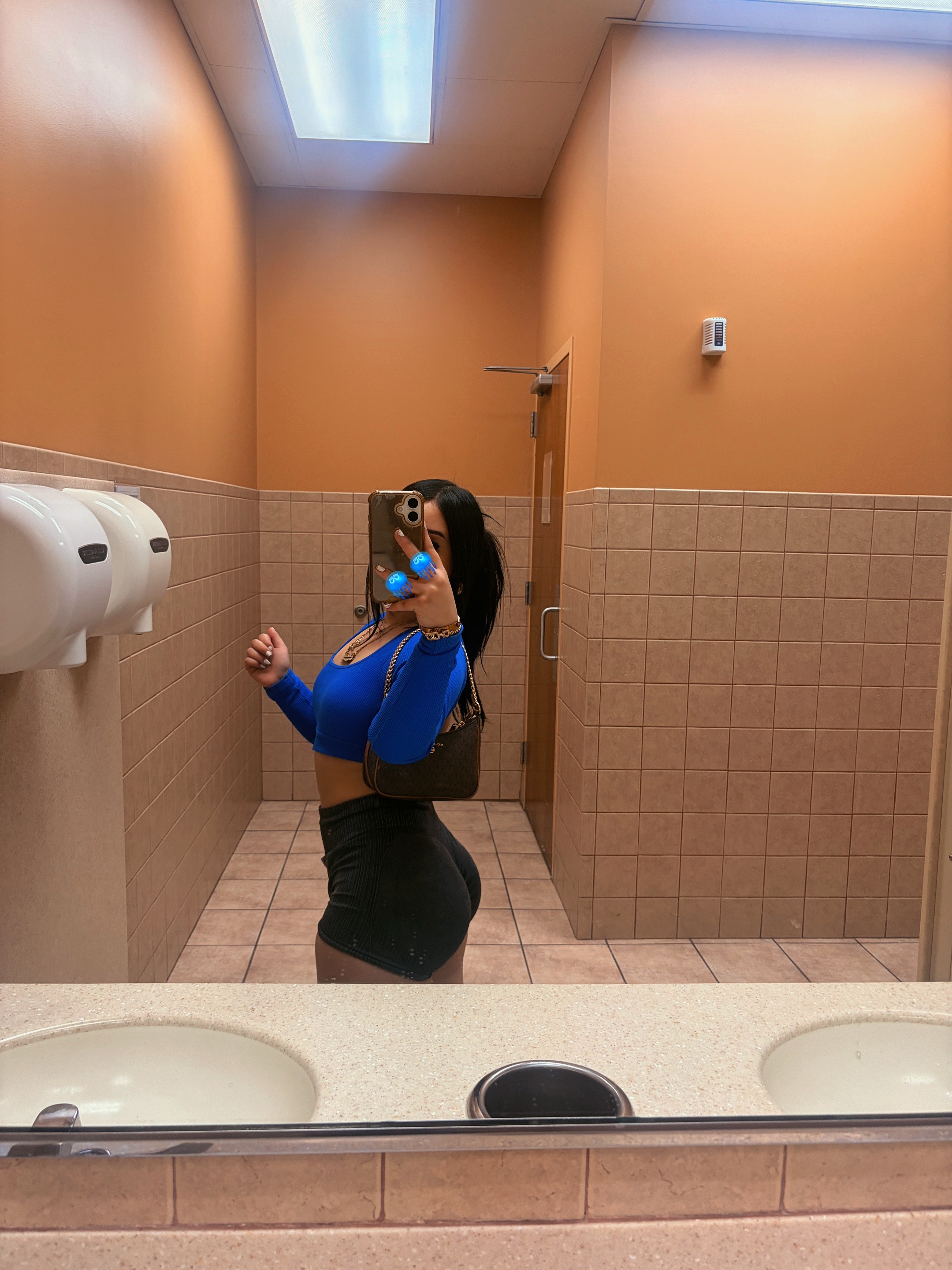 @luv.4J