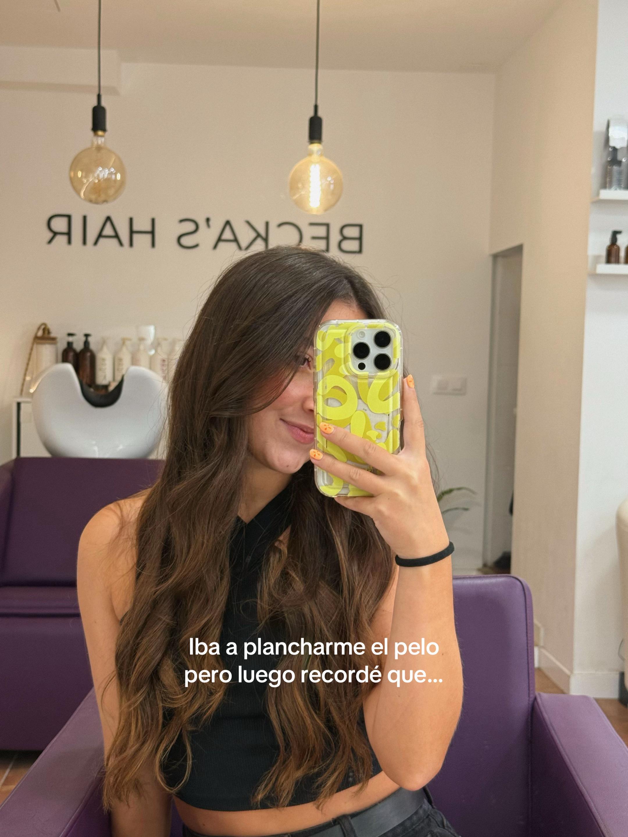 @elenatroyano