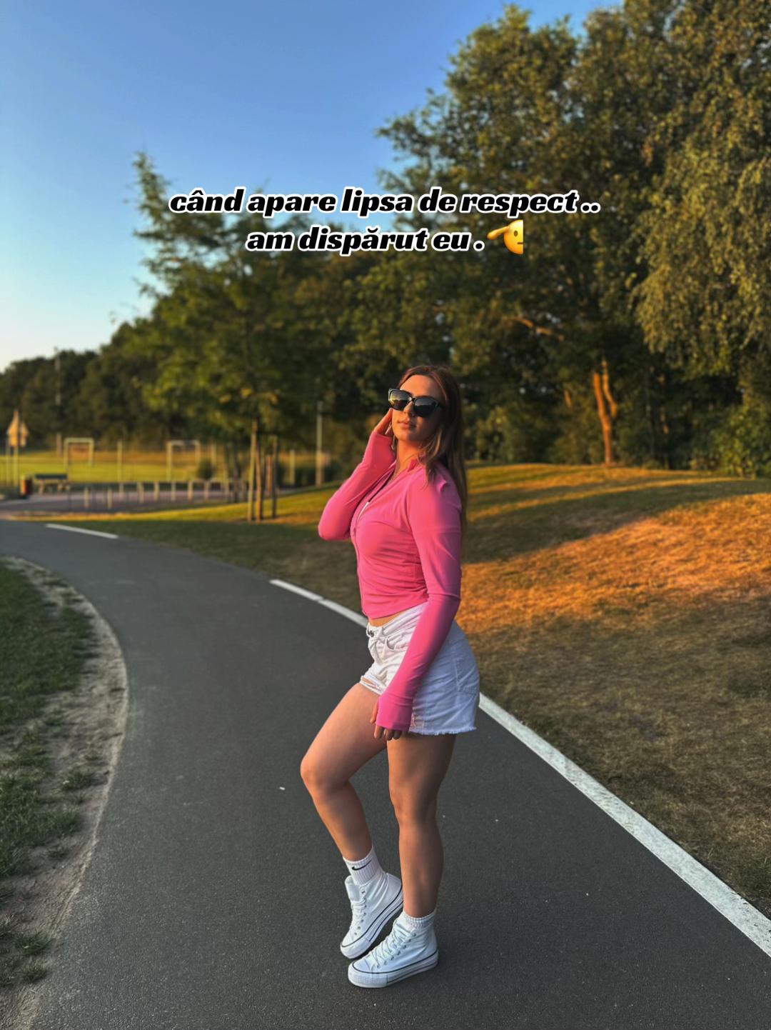 @𝓜𝓸𝓷𝓲 🎀