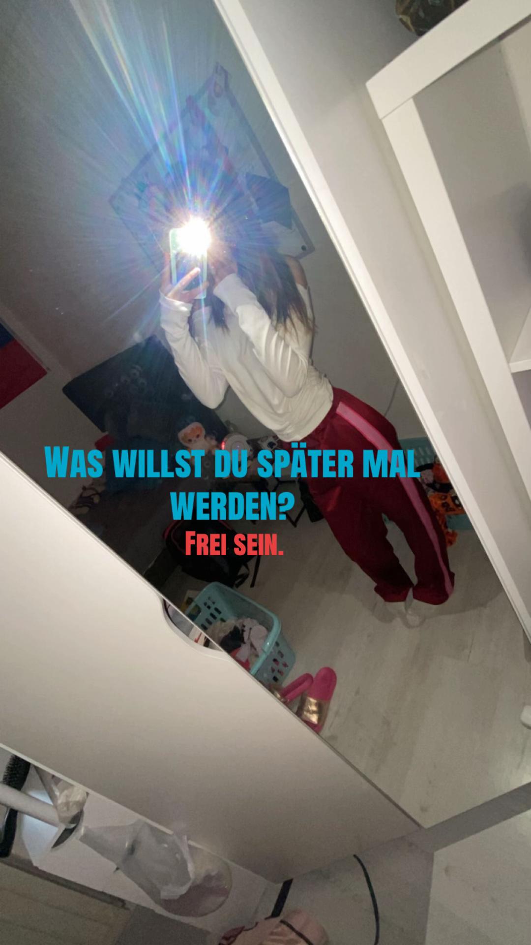 @Elisa