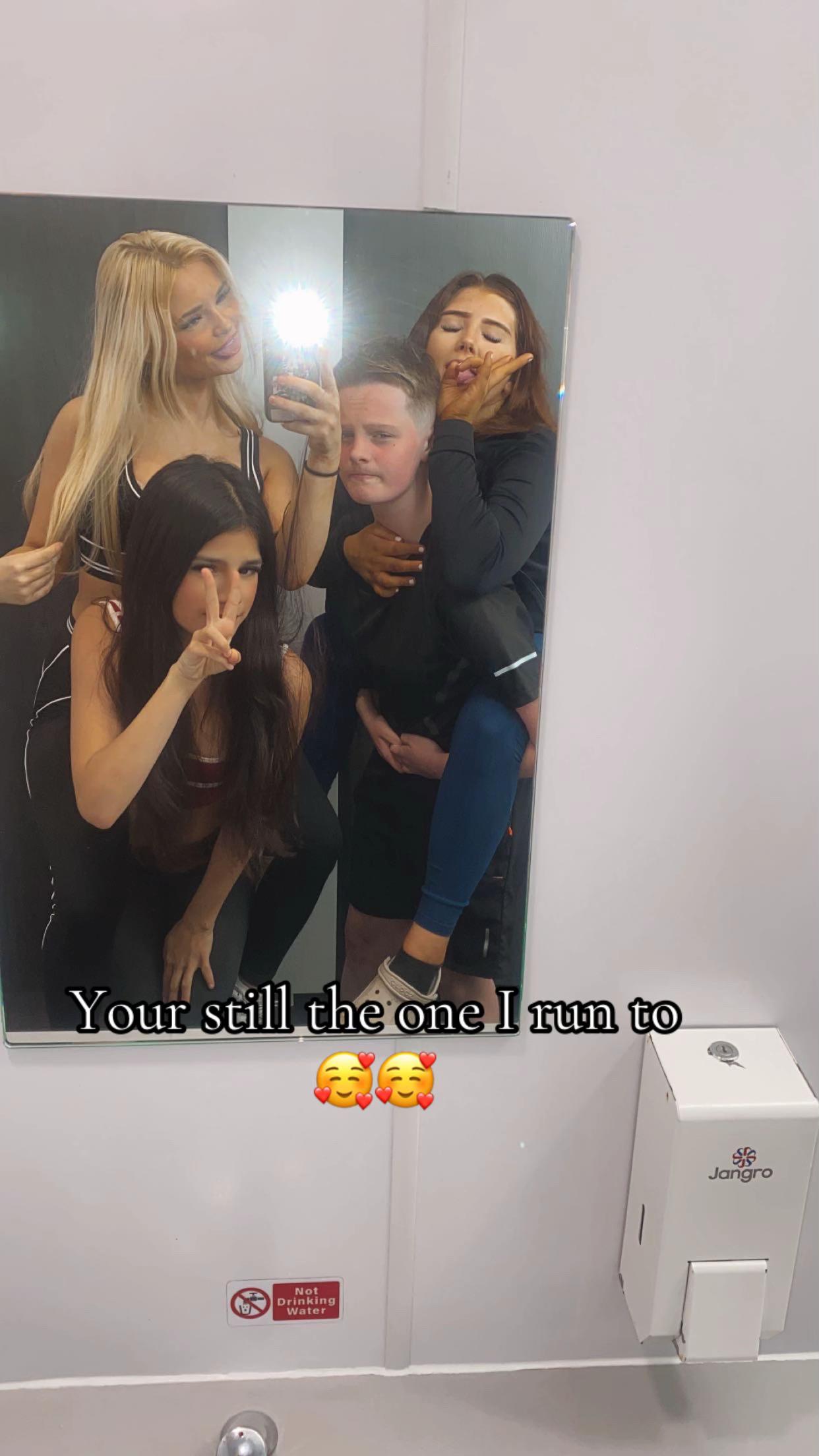 @👸🏽🫦lexisspamxoxoxo🫦👸🏽