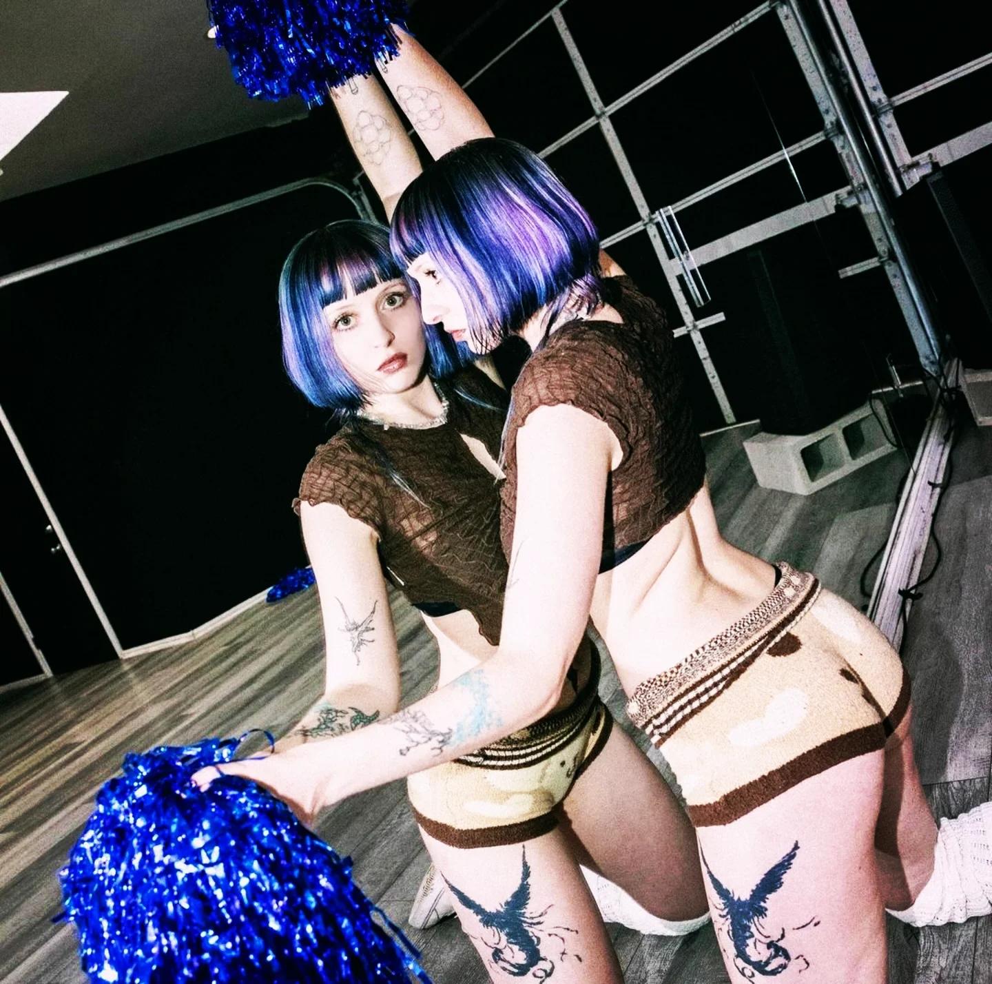 @AshnikkoFanCentral
