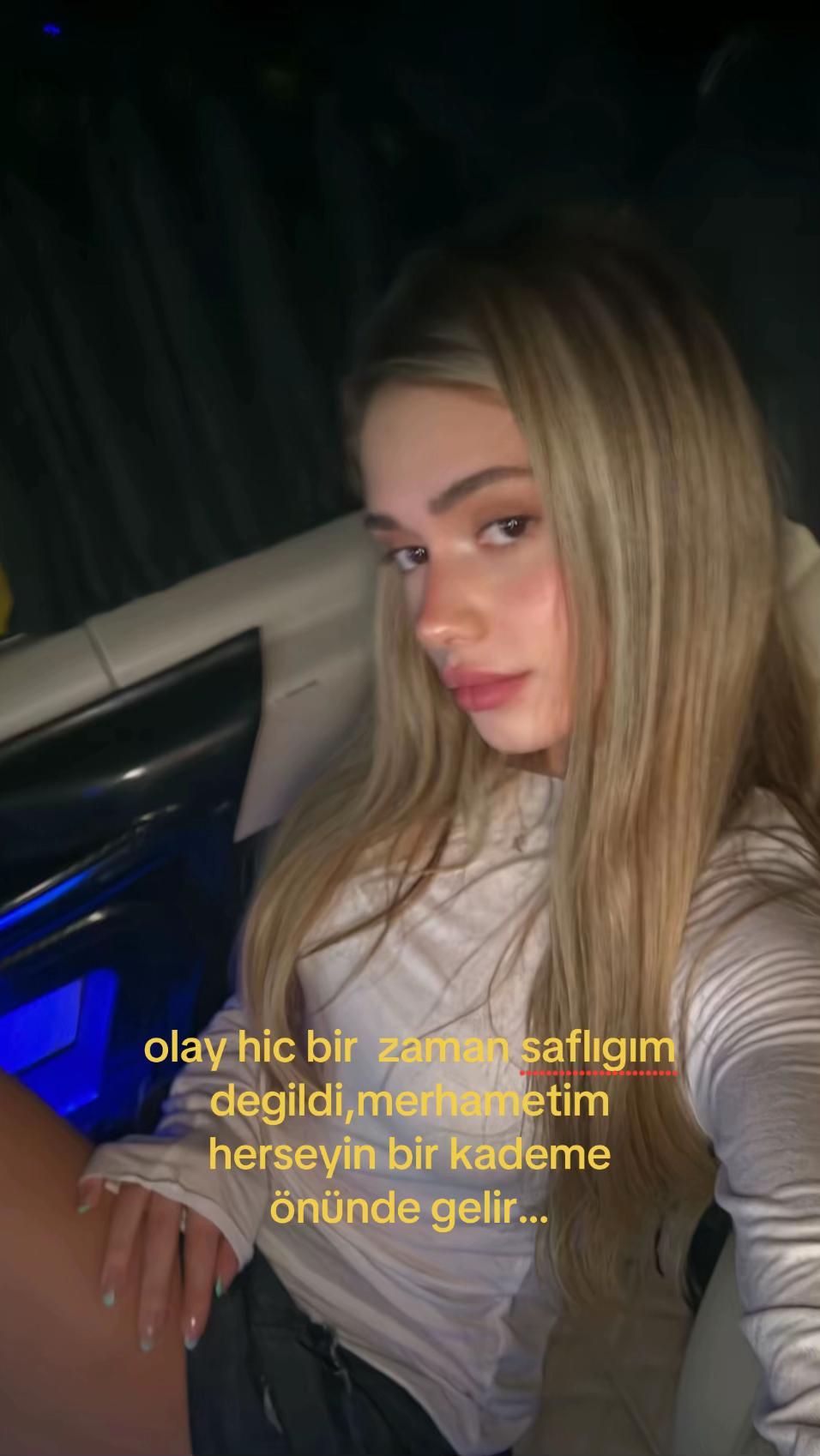 @𝒶𝓁𝓎𝒶