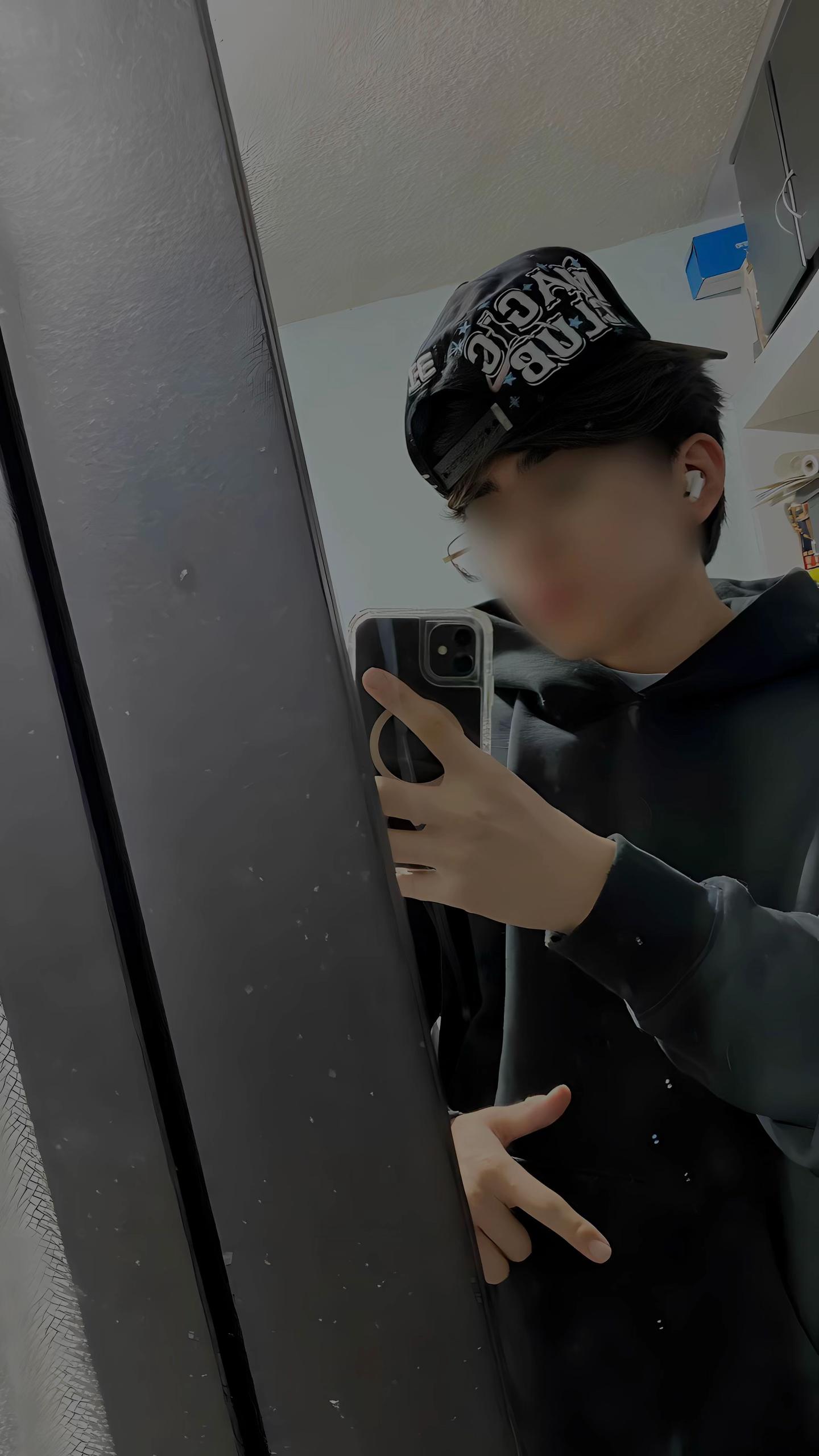 @🦥