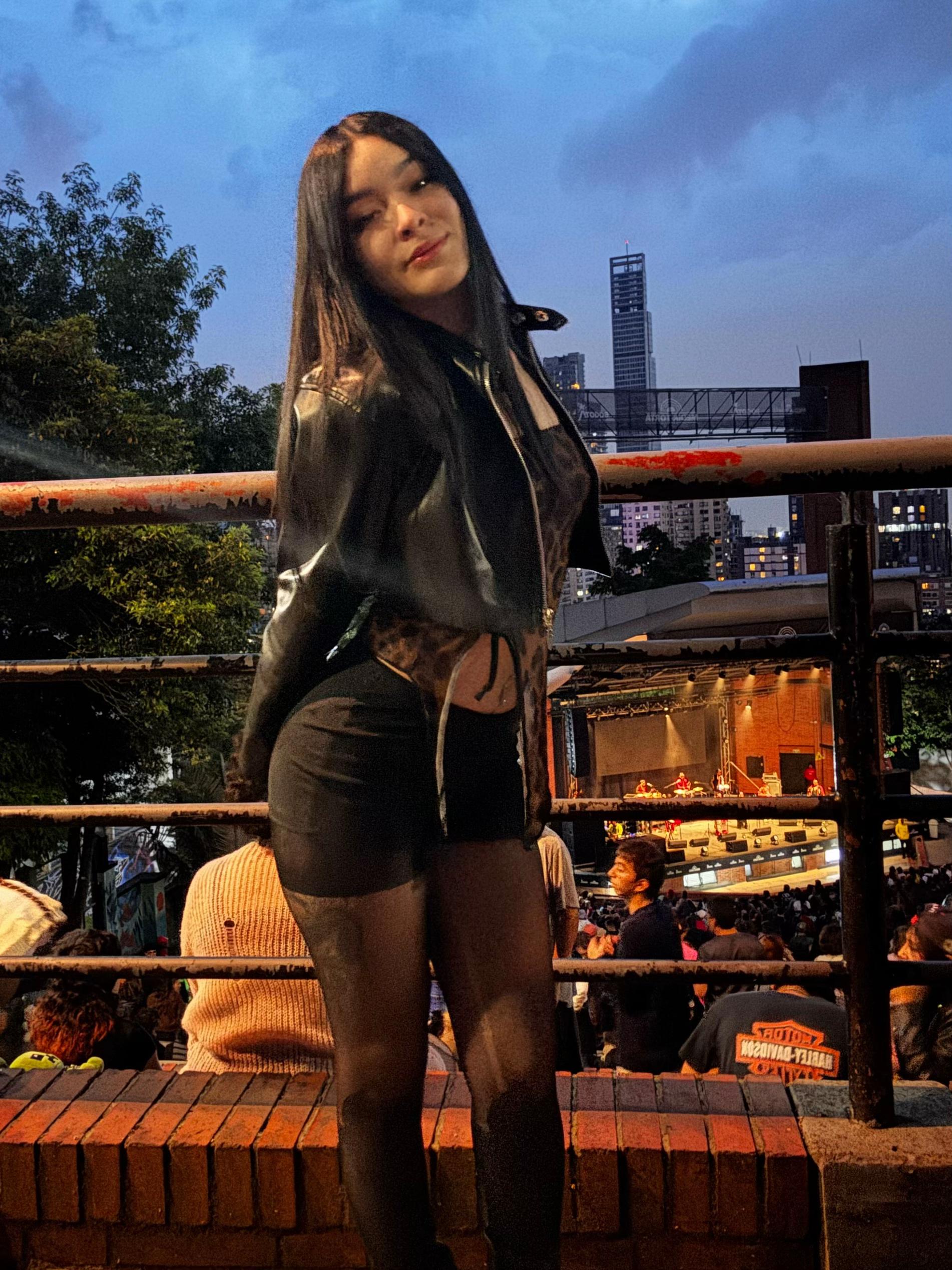 @Miss_valen