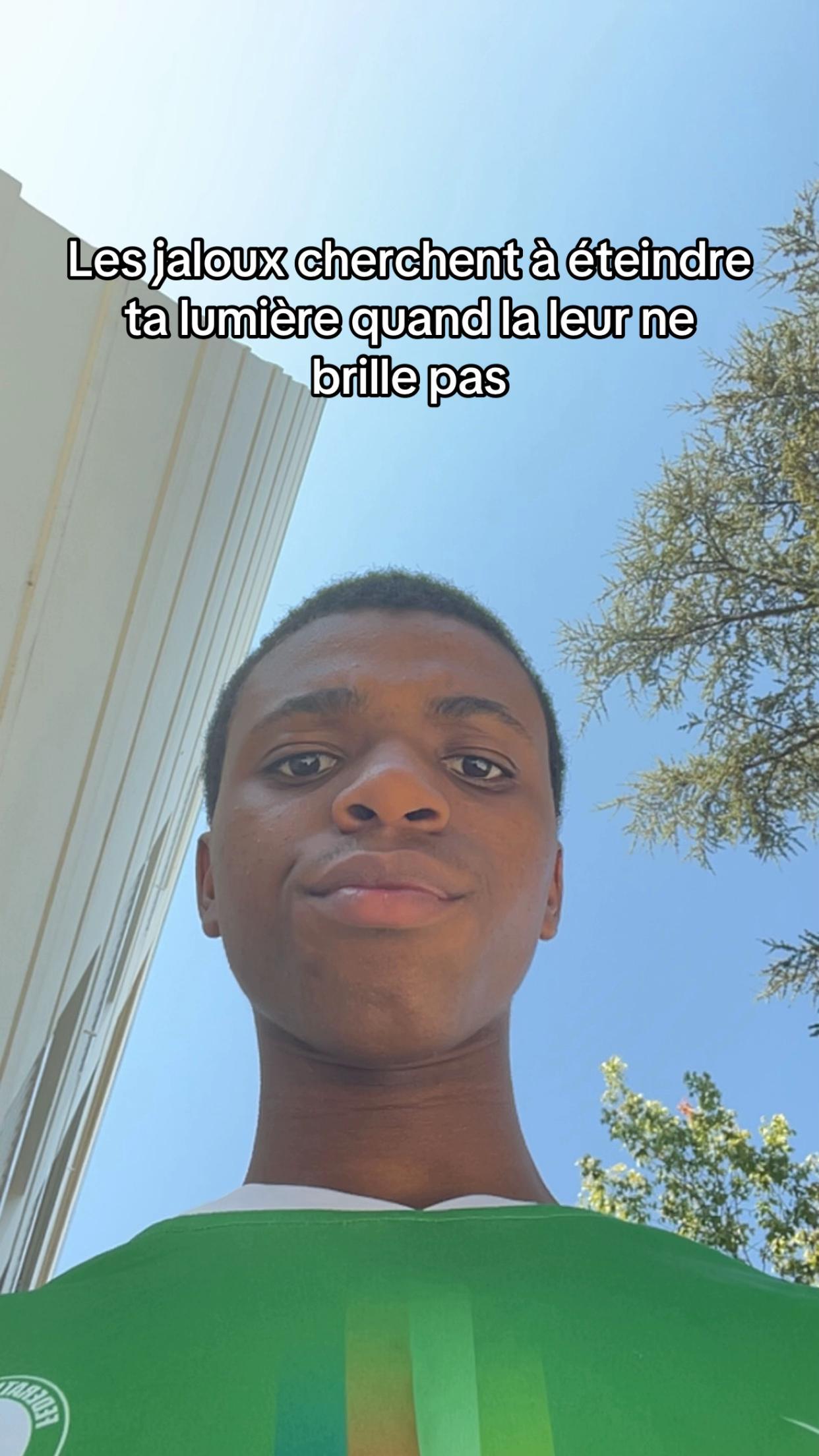 @𝑅𝑆𝑀 · 𝐼𝑁𝐹𝐼𝑁𝐼𝑇𝐸
