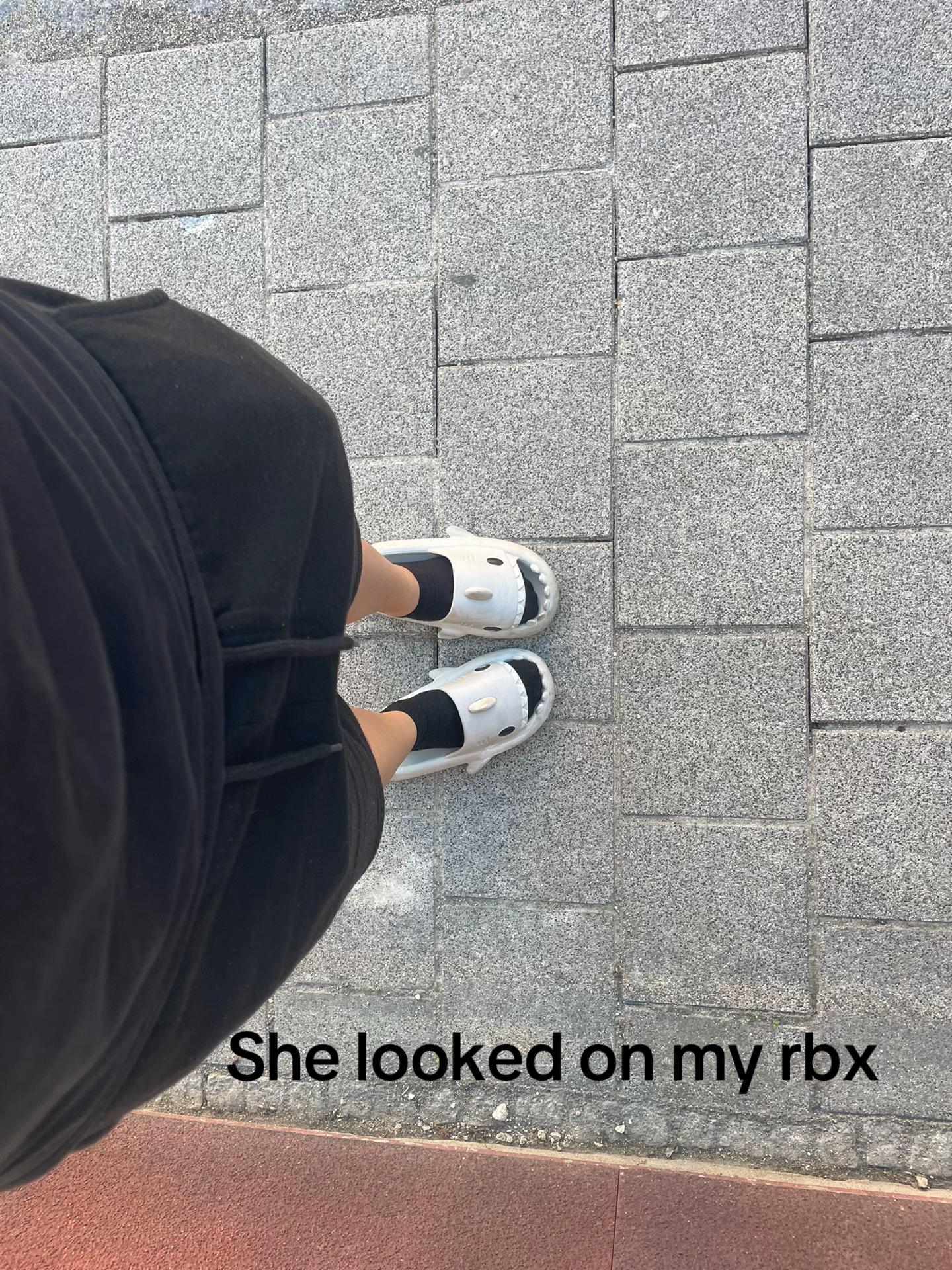 @boringslifeonly
