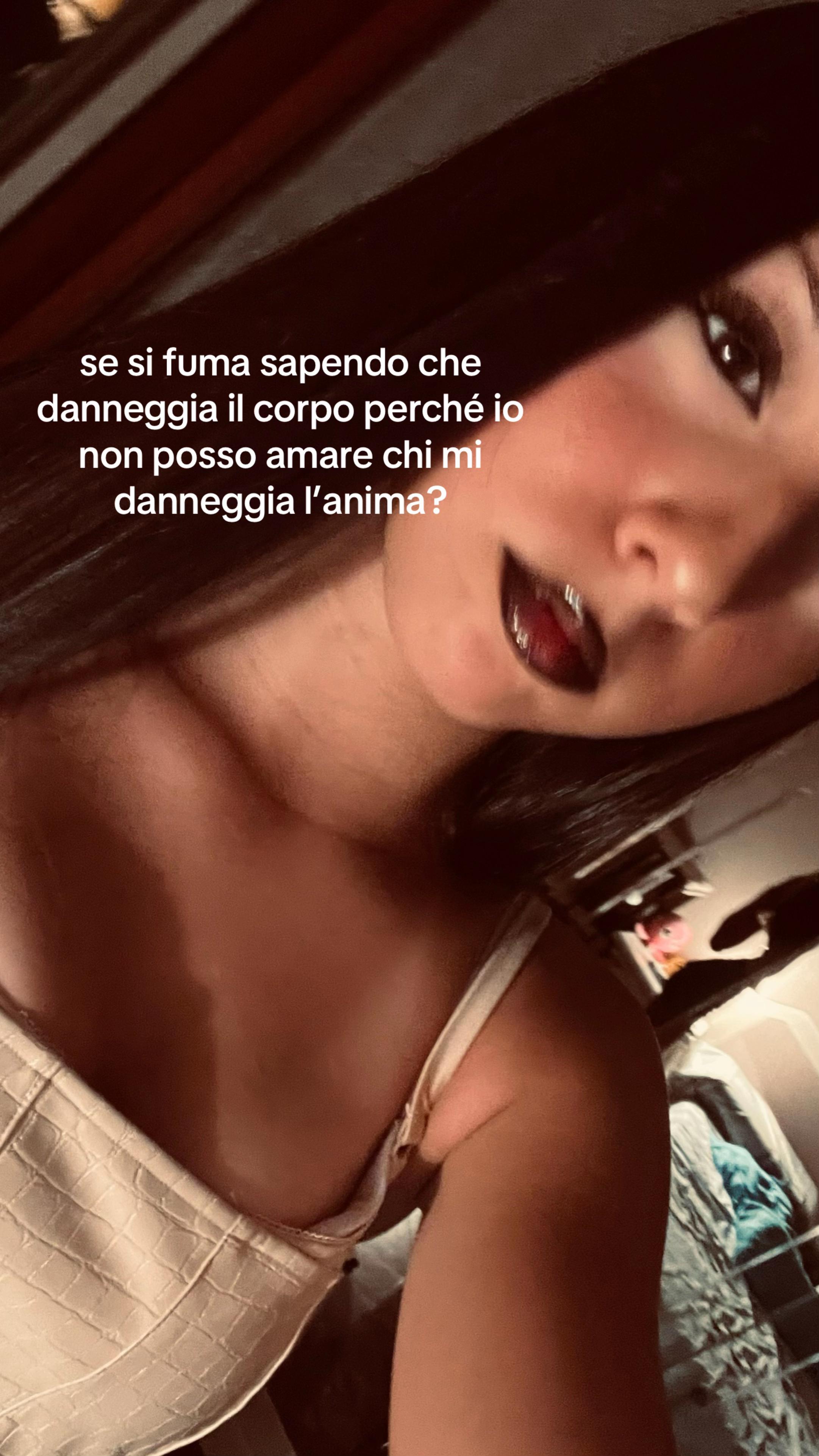 @𝔐𝔢𝔩𝔞_𝔰𝔭𝔞𝔪𝔪 🎞️