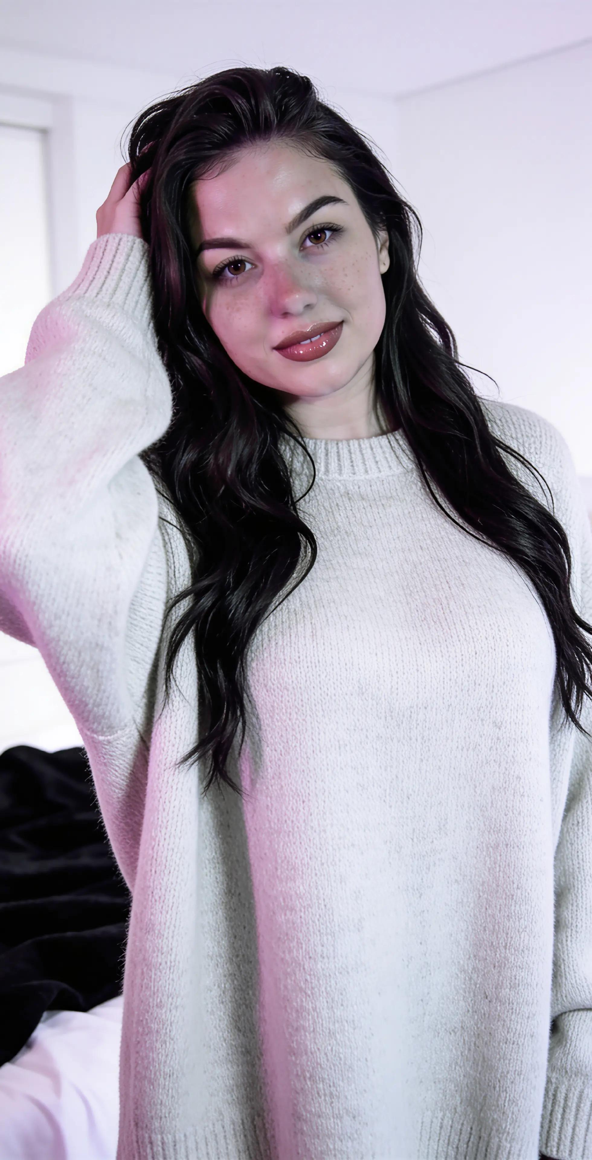 @ahlya2000