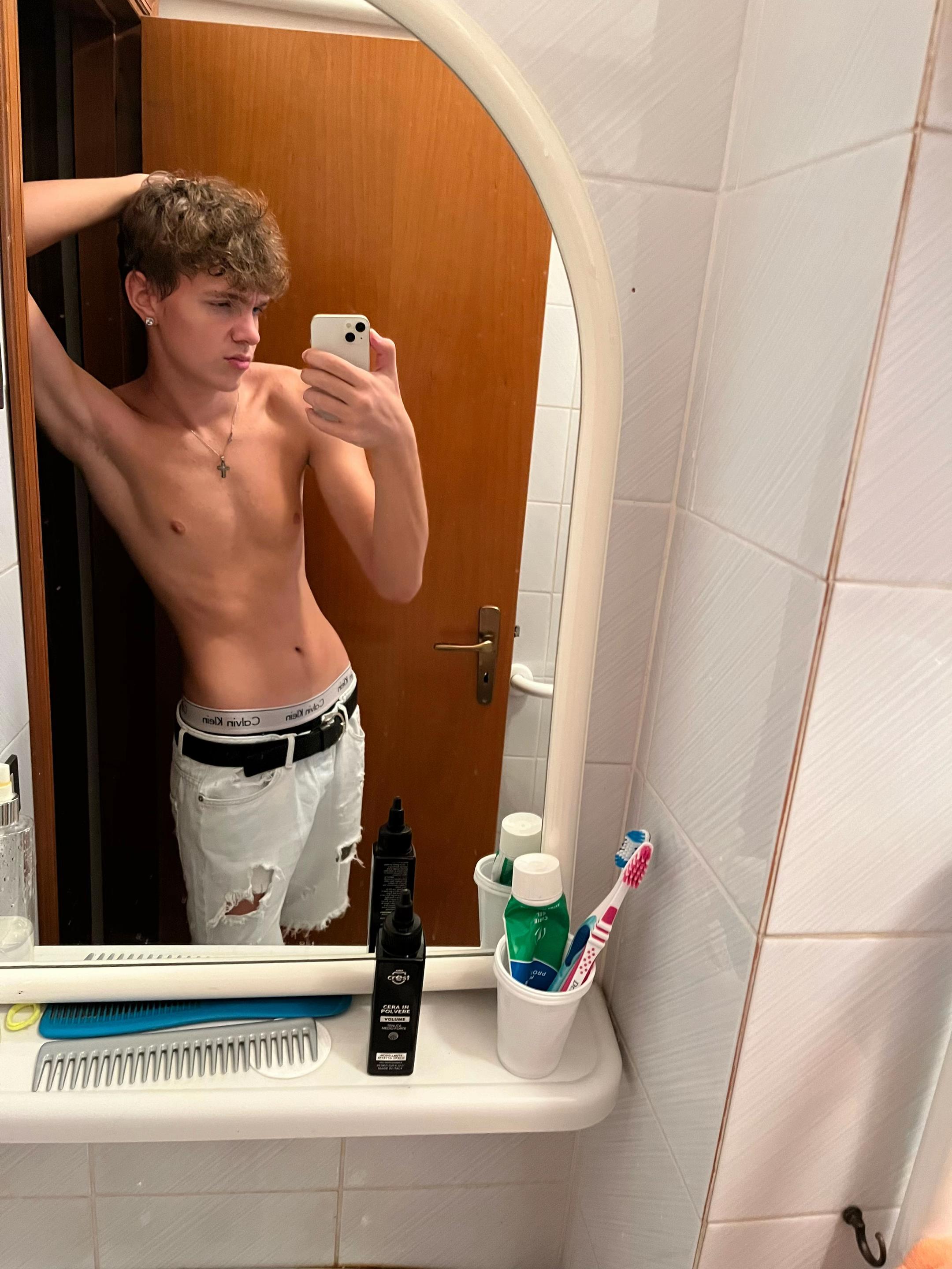 @aless.spam_4