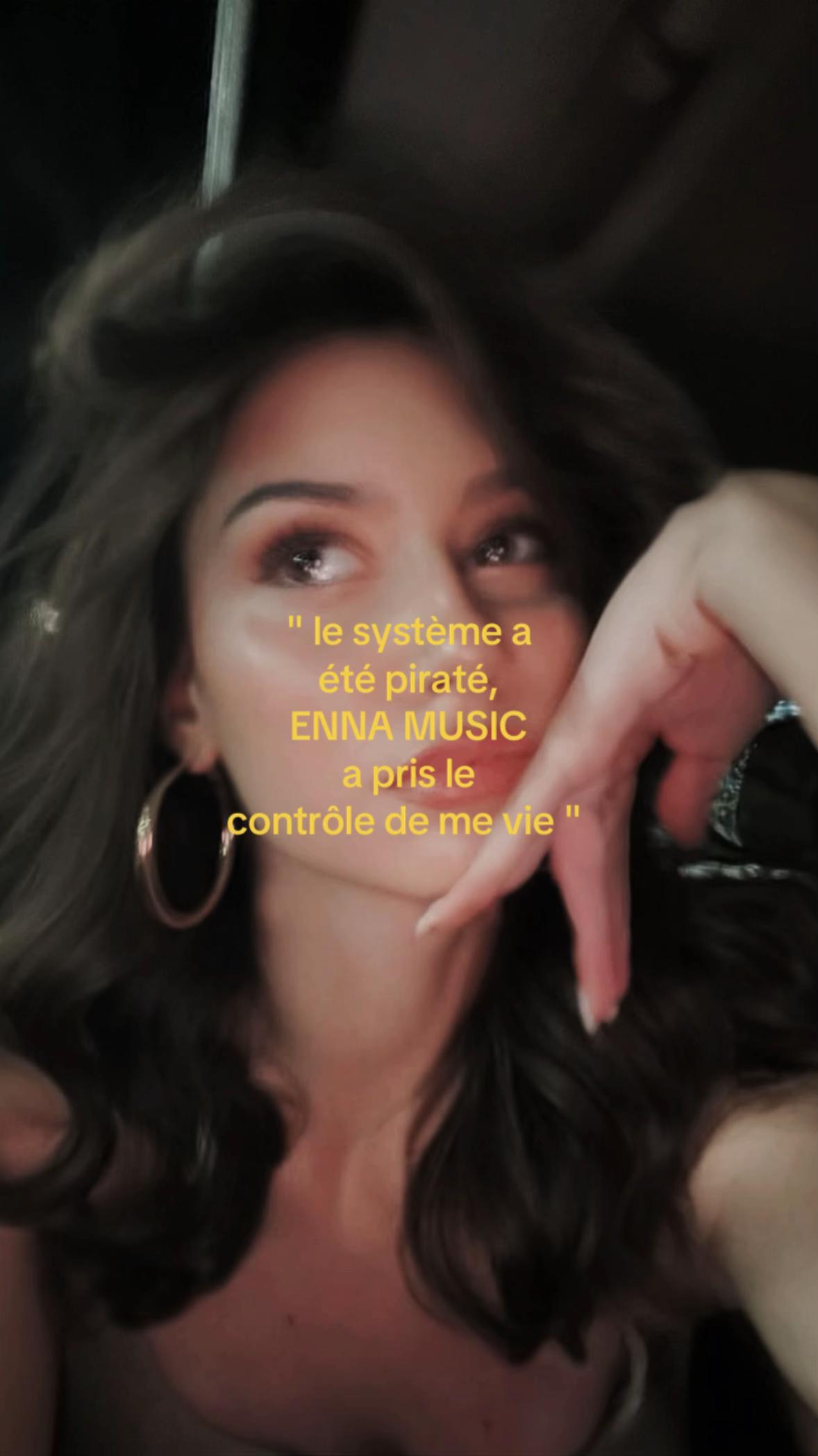 @Carlita by aimer