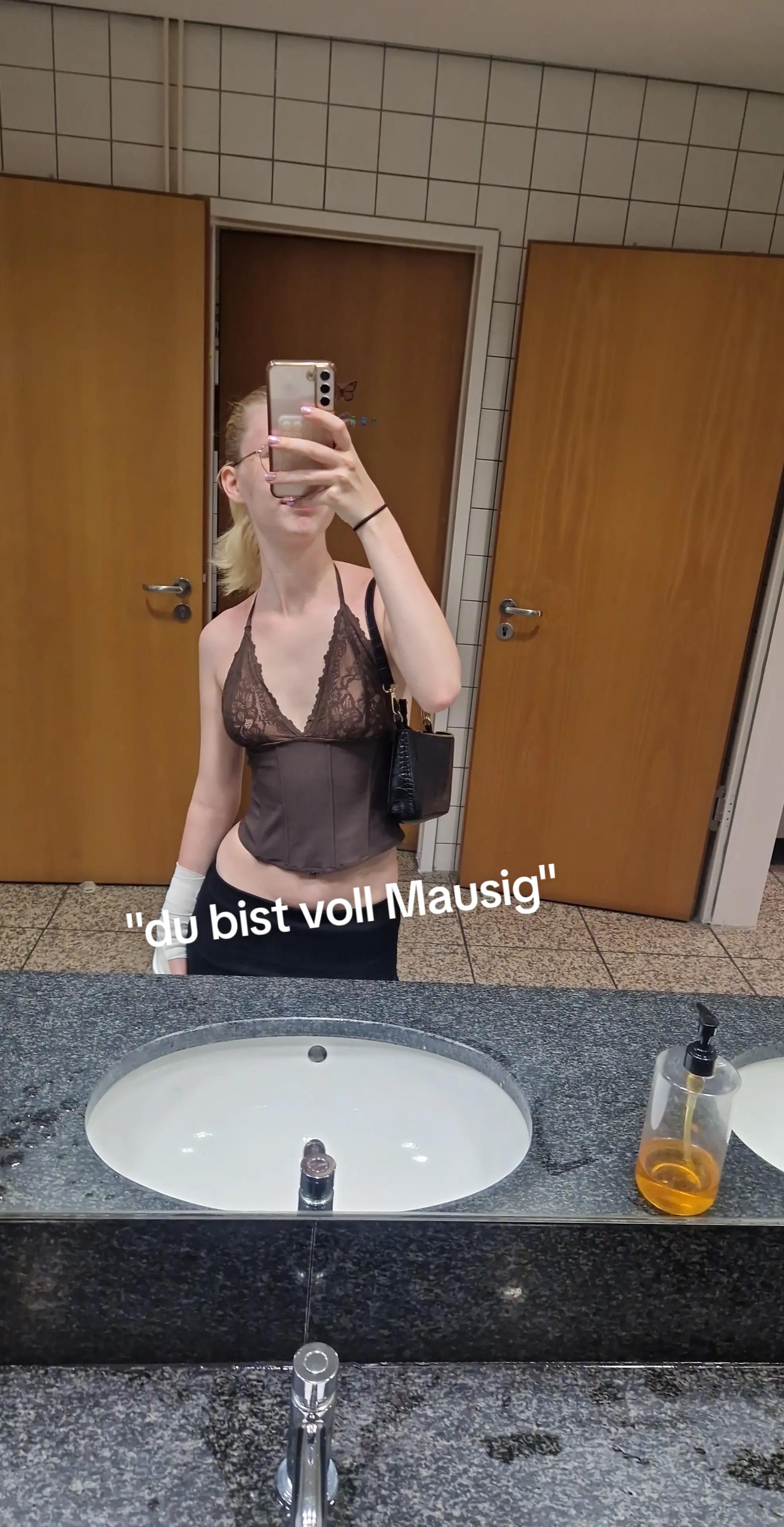 @leaslife18