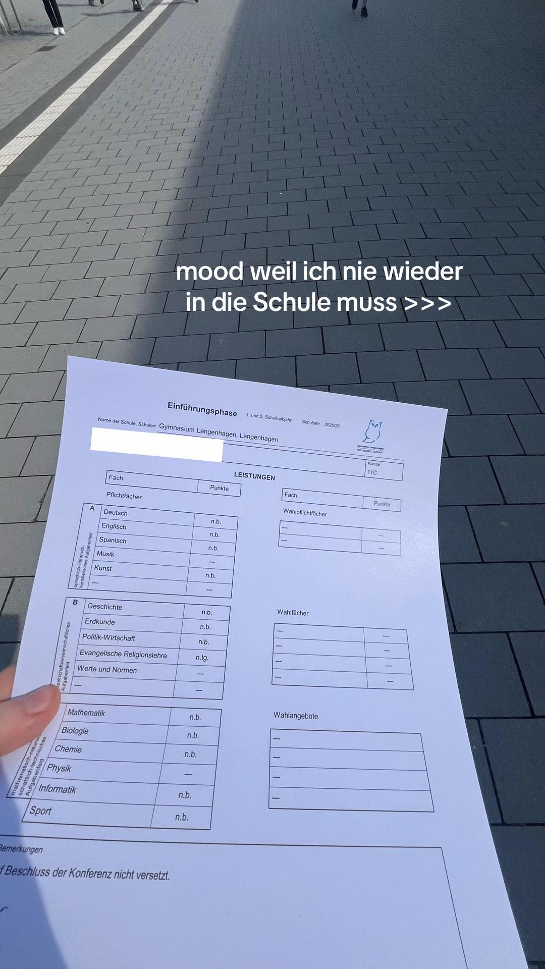 @Jana🧩