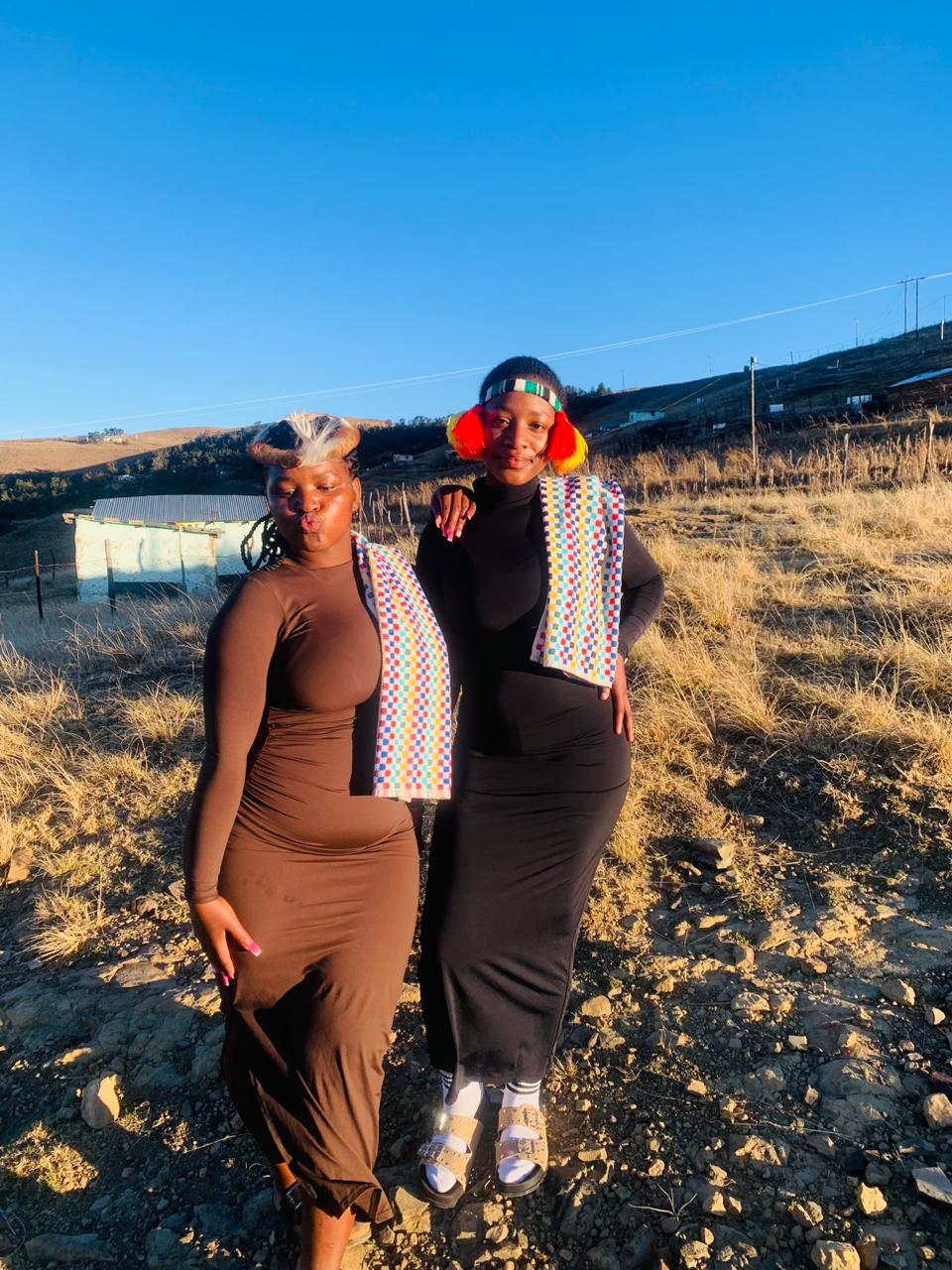 @Sisipho