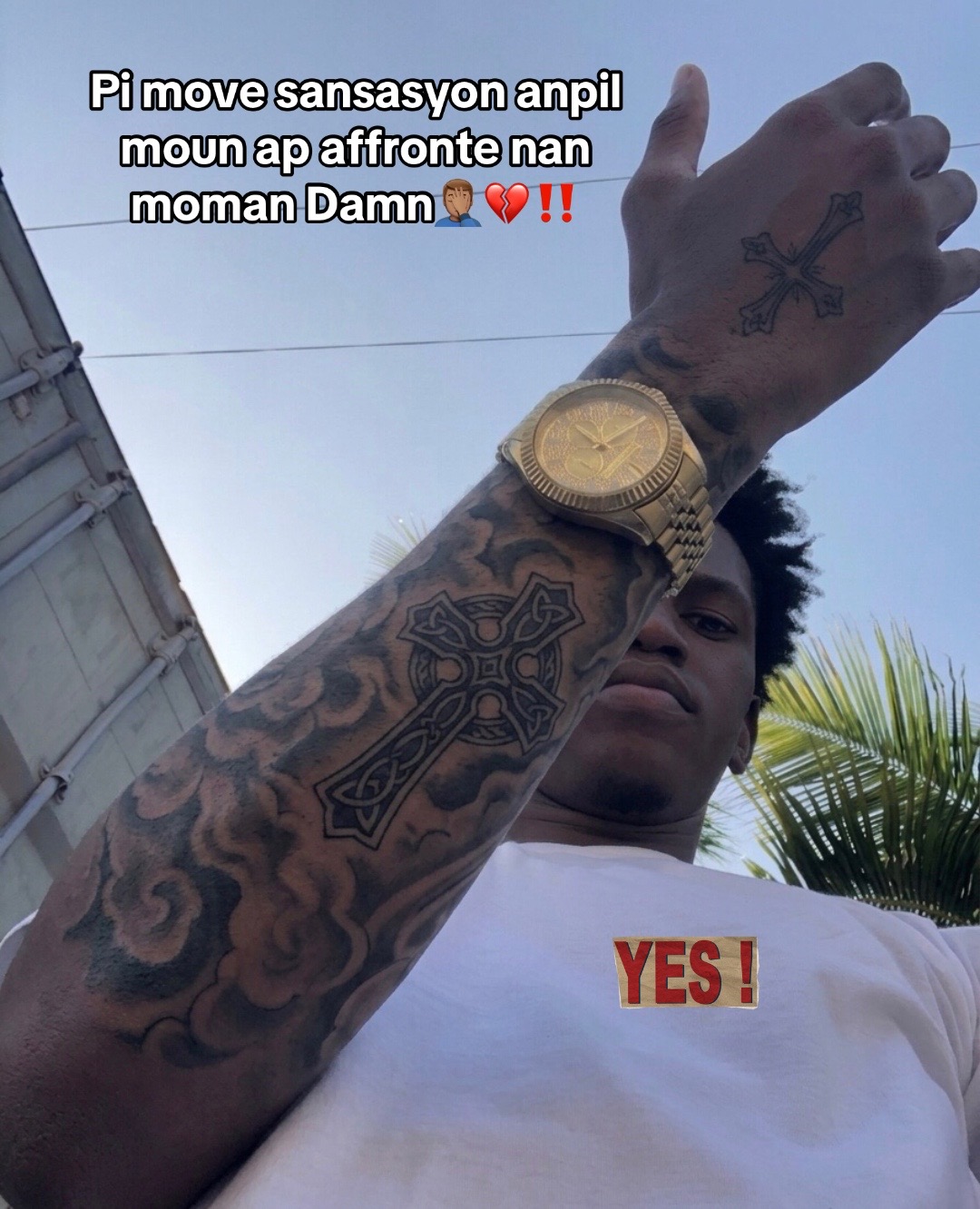 @☮️🤍