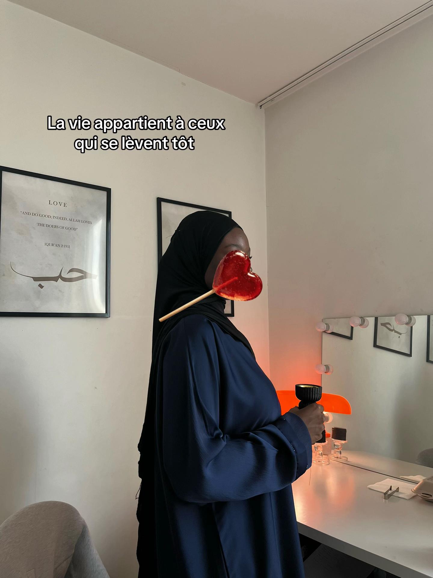 @Niqaami