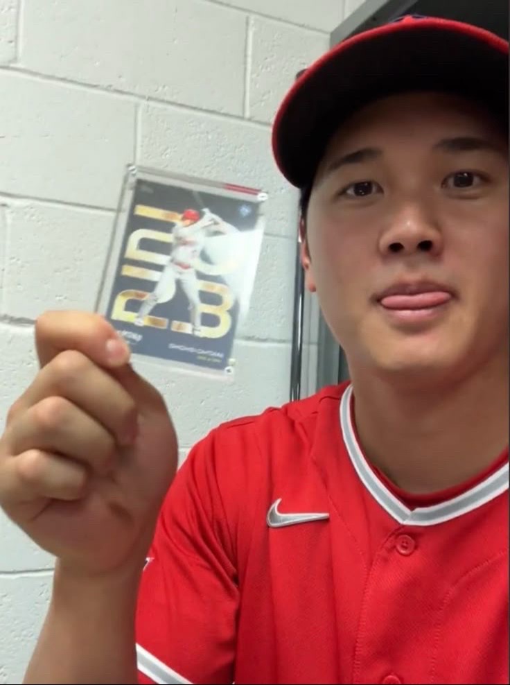 @⁵ Ohtani’s buttcheeks ⚾️ ⊙⊝⊜ ⁷