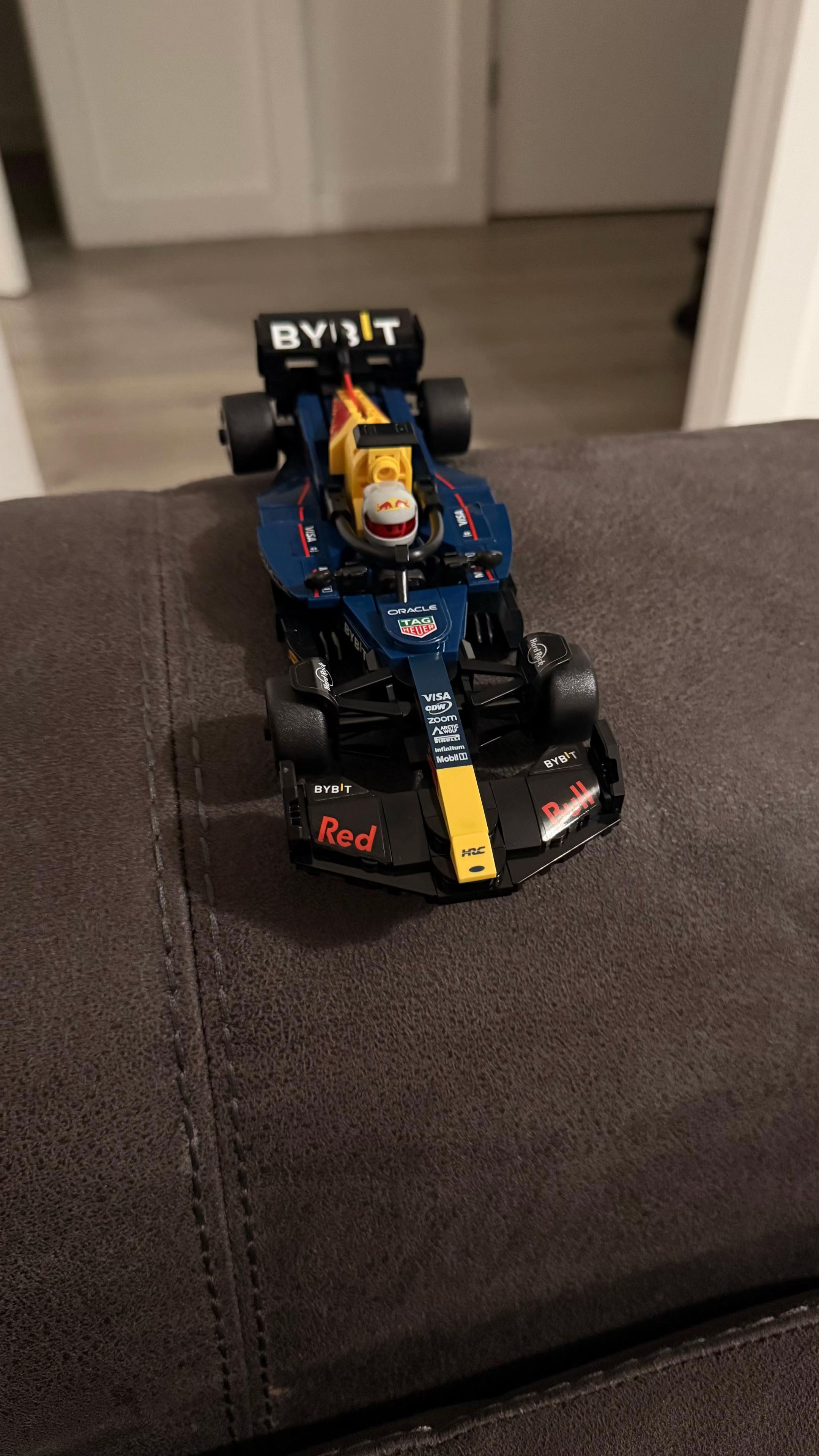 @entityf1