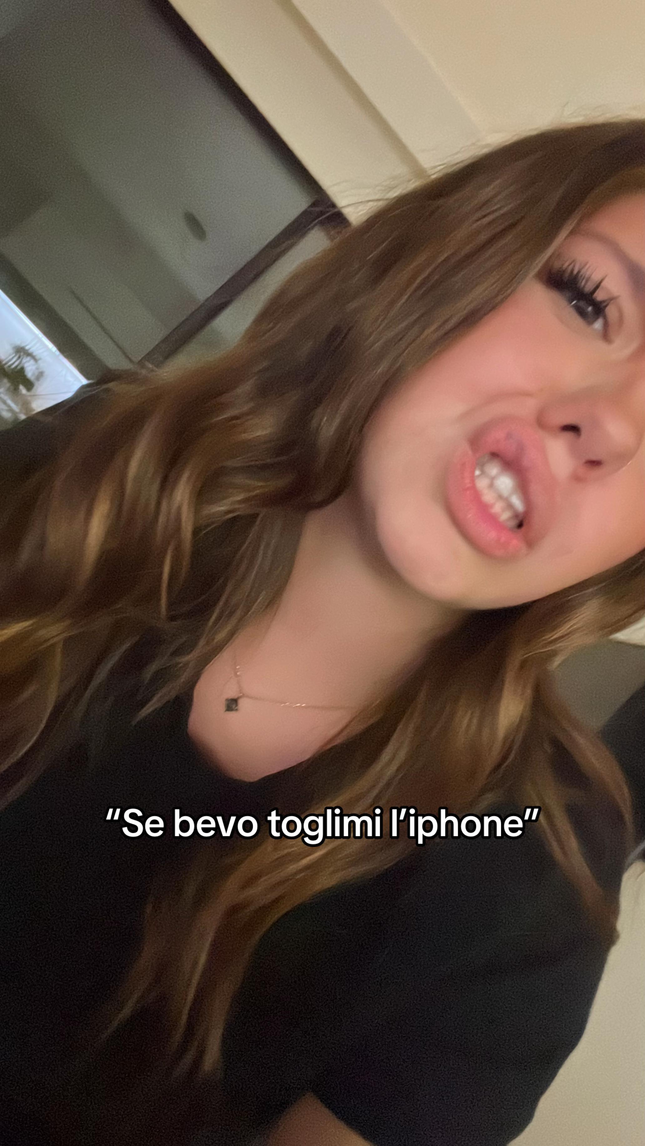@ele lontano🍒