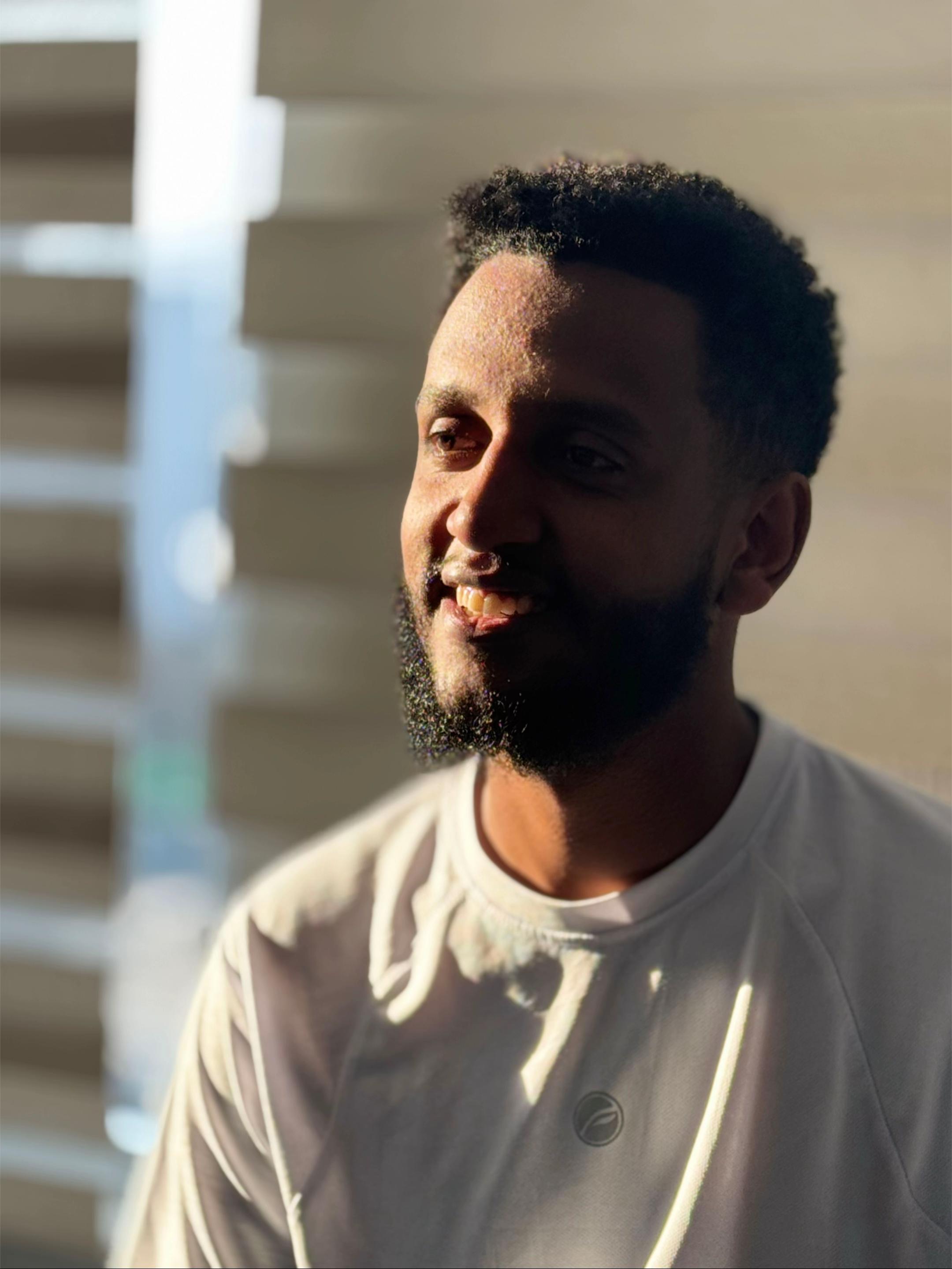 @Abusi_ali