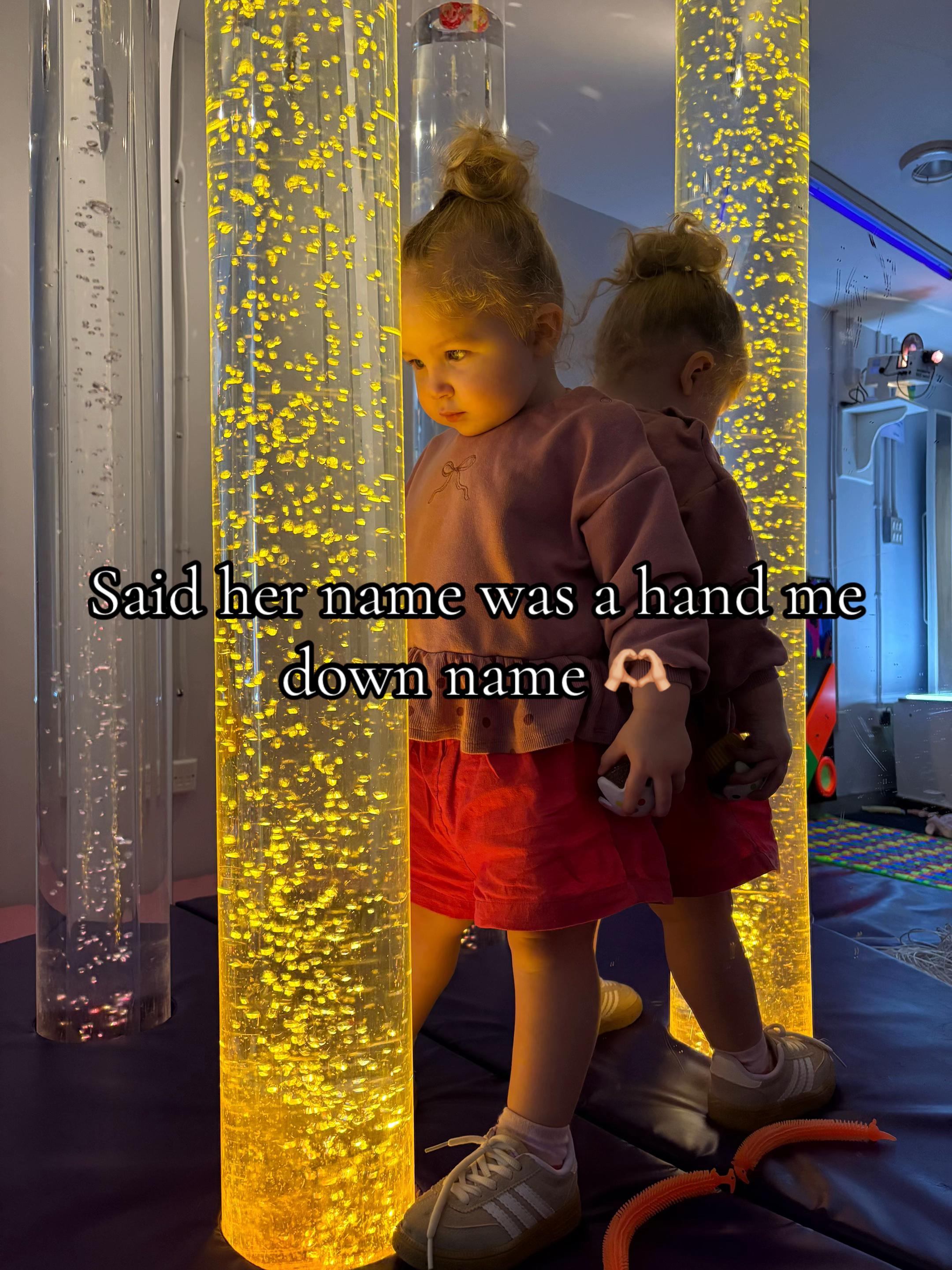 @KM