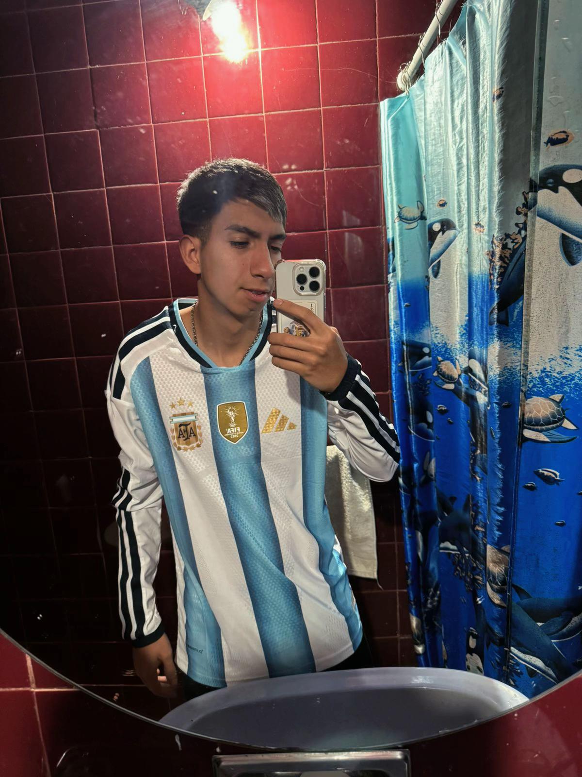 @Romanriqueel