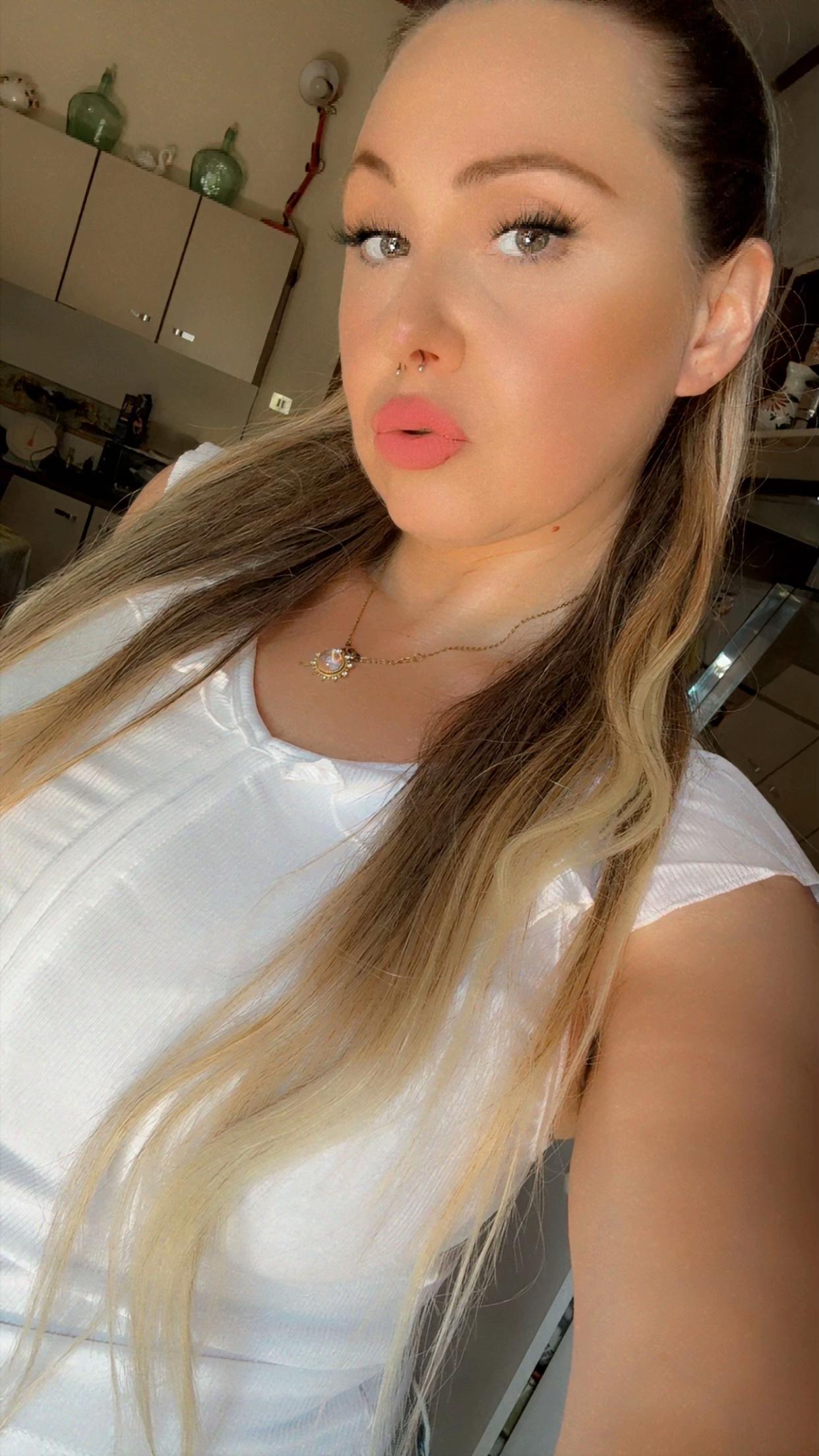 @Rosaria