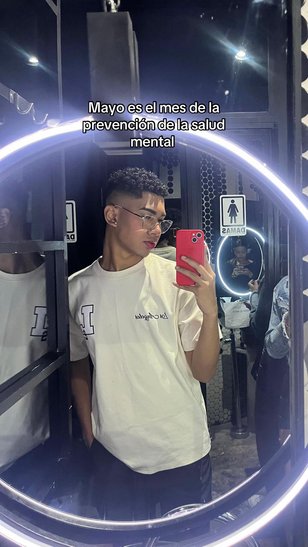 @️