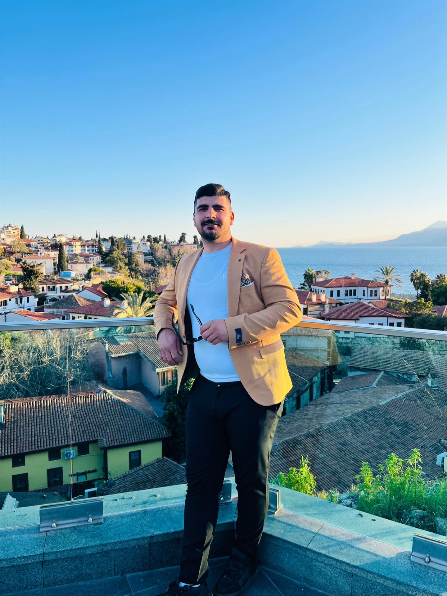@Yunus Turan