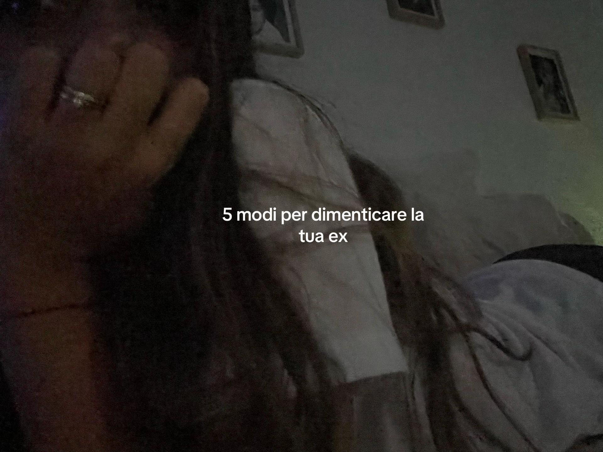 @𝐝𝐞𝐧𝐢𝐢𝐬𝐚𝐚