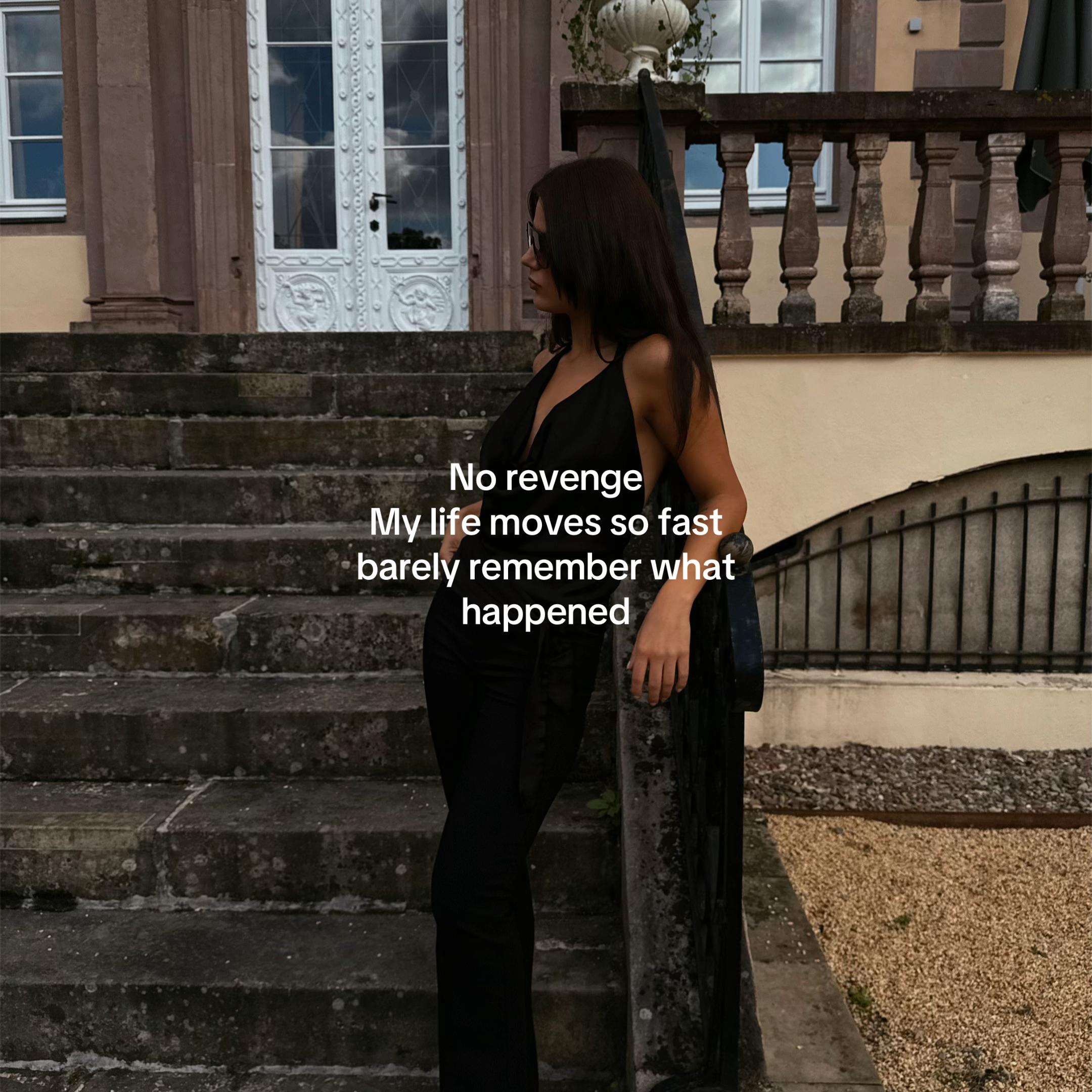 @Laura