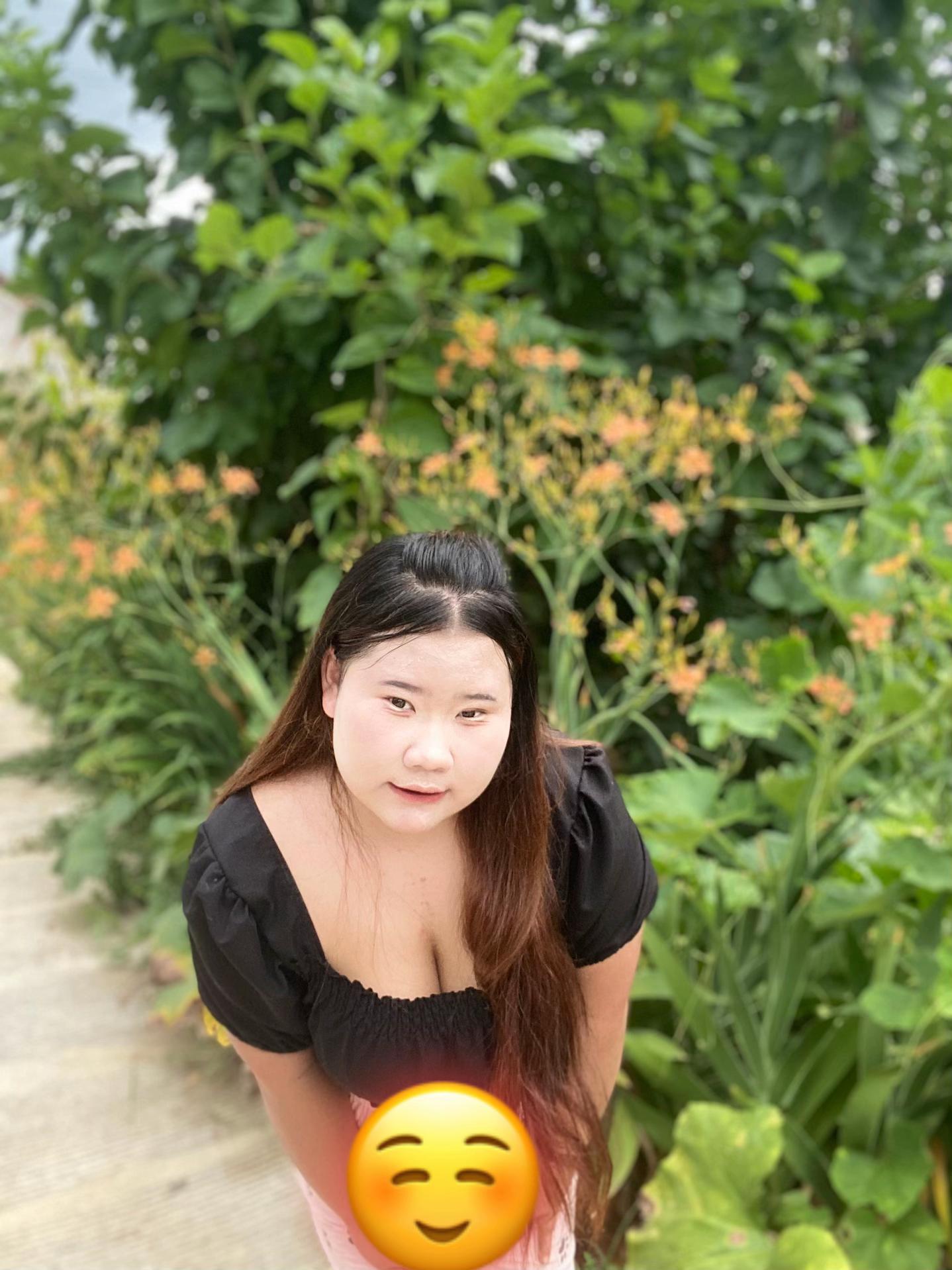 @ນີລາຢ່າງ