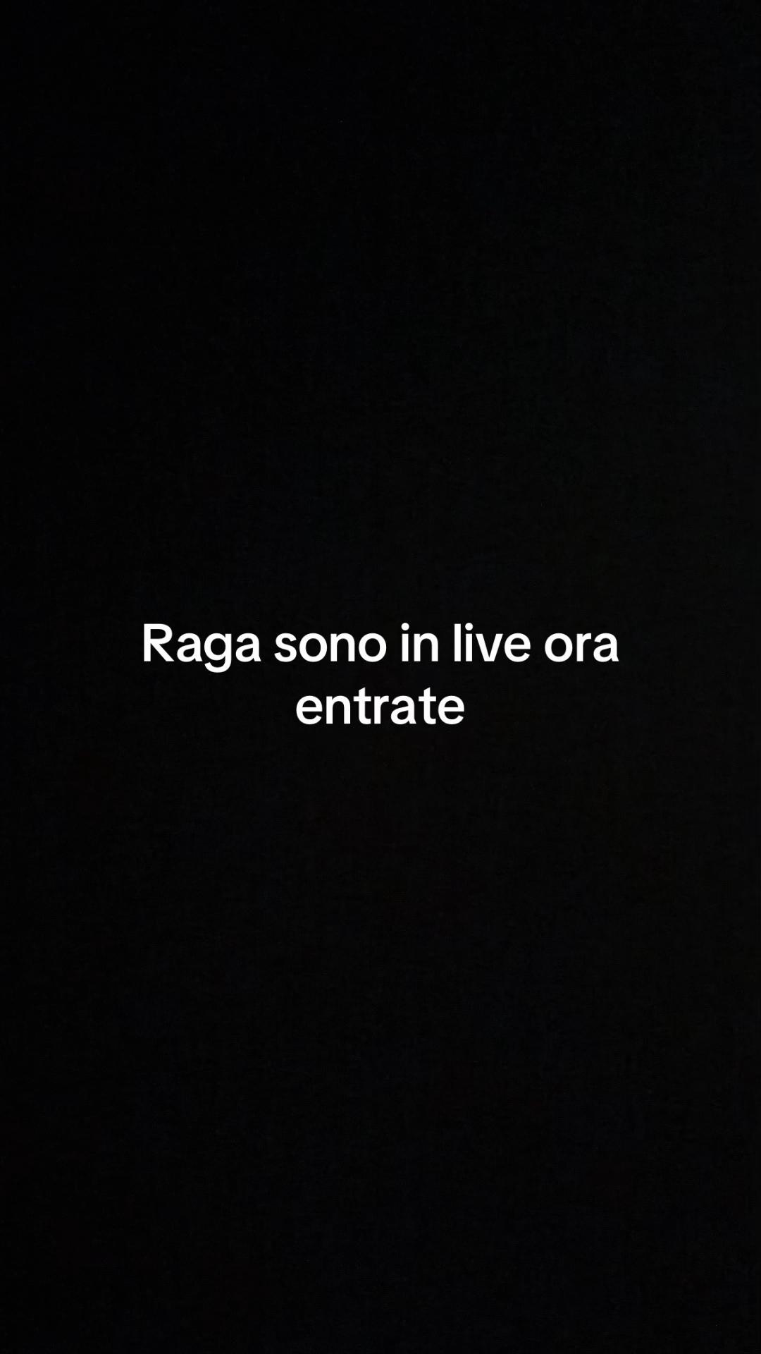 @sono_senza_nome