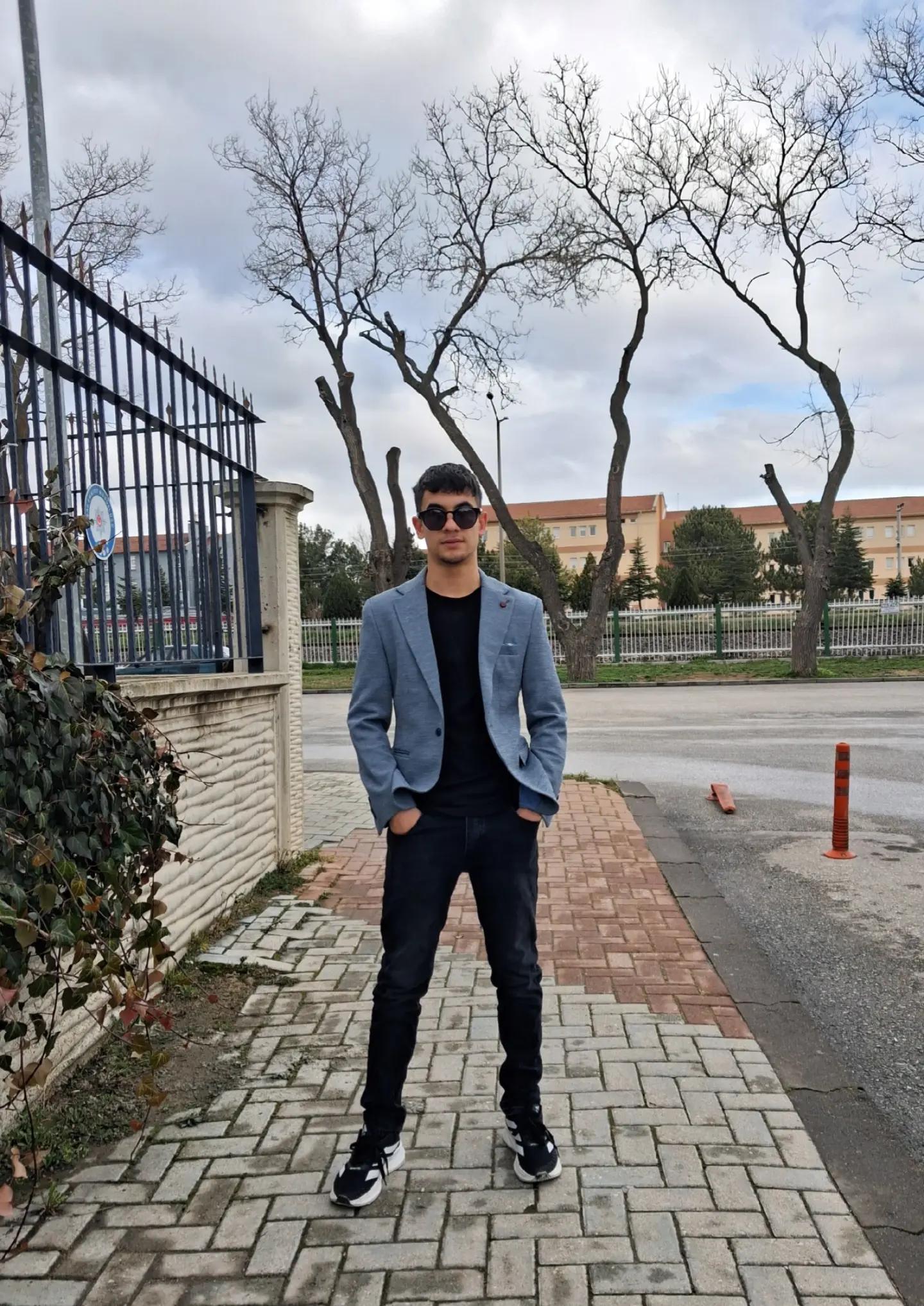 @Veysel_khrmn13