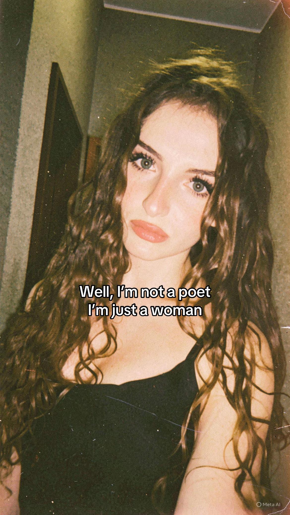 @Cris.🌙