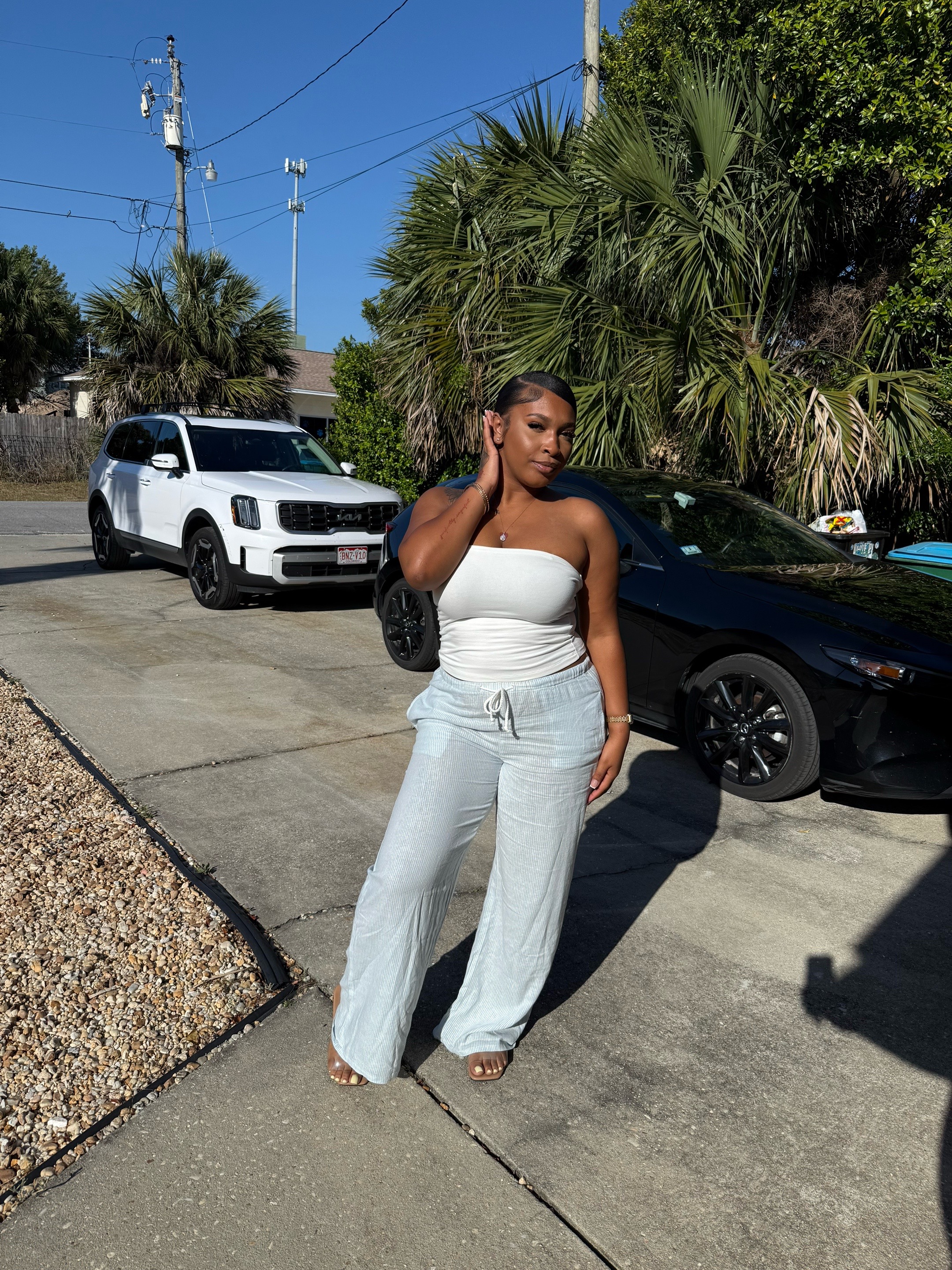 @thee.kelseycole