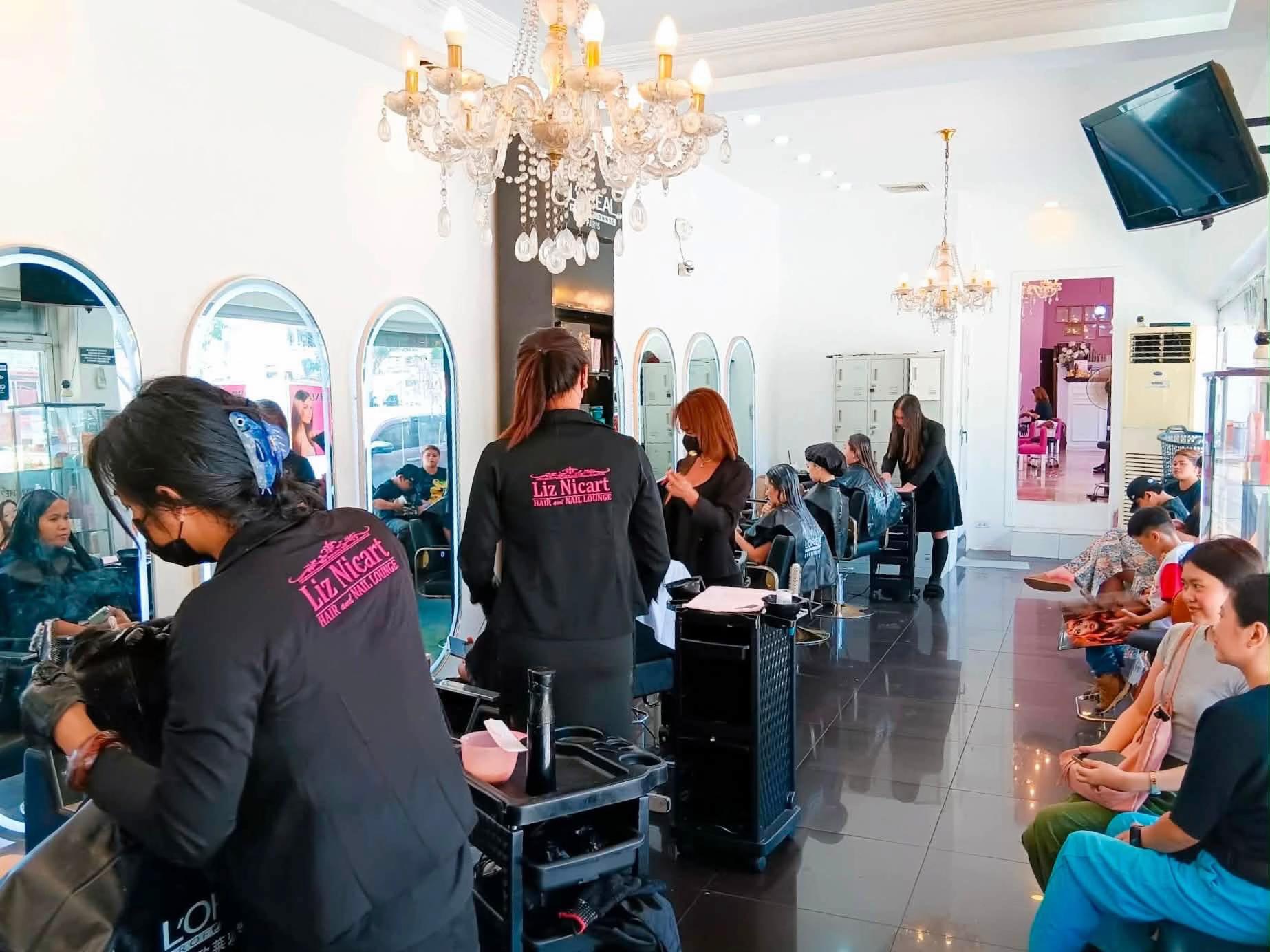 @Liz Nicart Hair & Nail Lounge