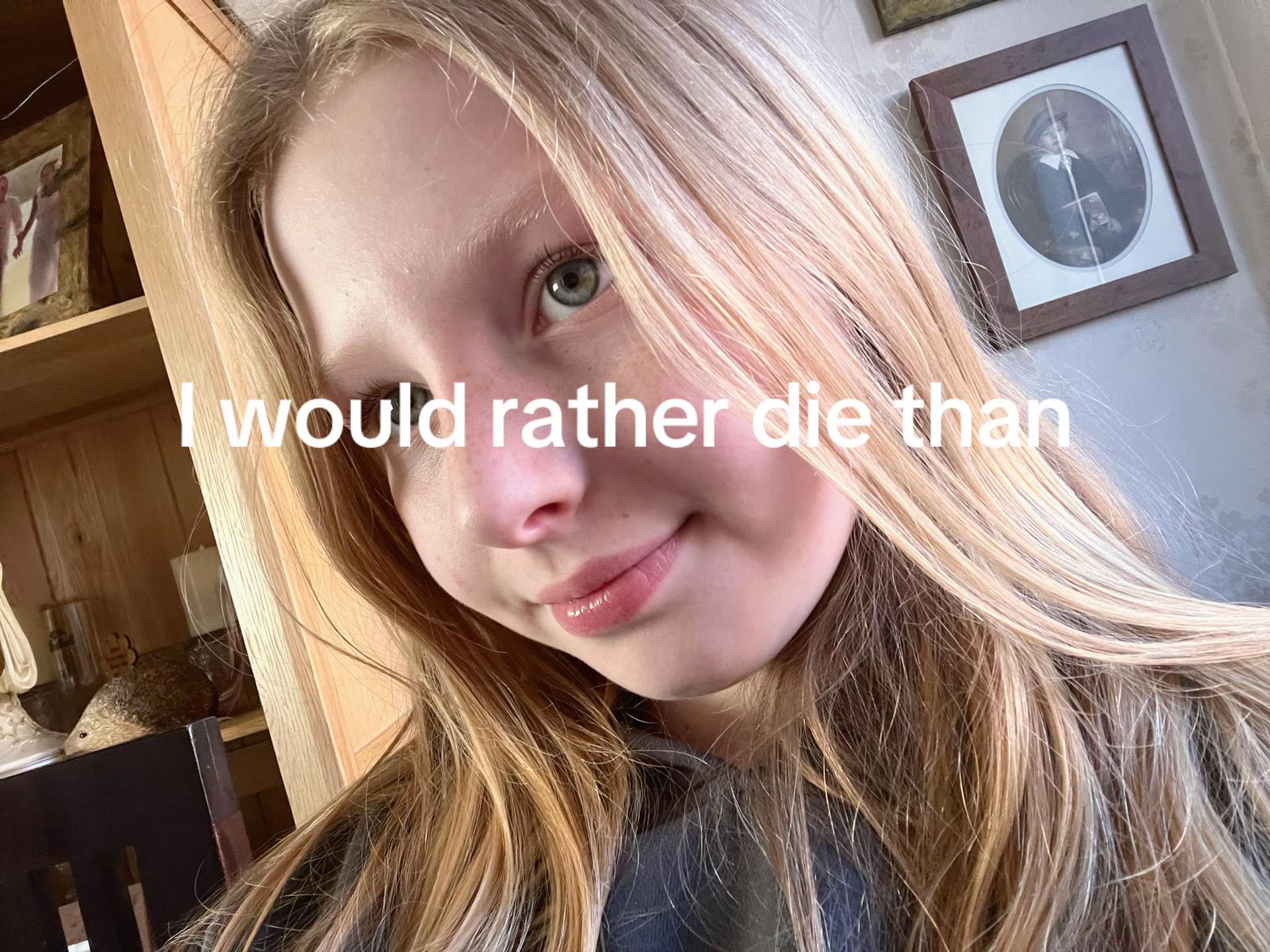@⋆. 𐙚˚࿔ 𝒮𝑜𝓅𝒽𝒾𝒶𝜗𝜚˚⋆