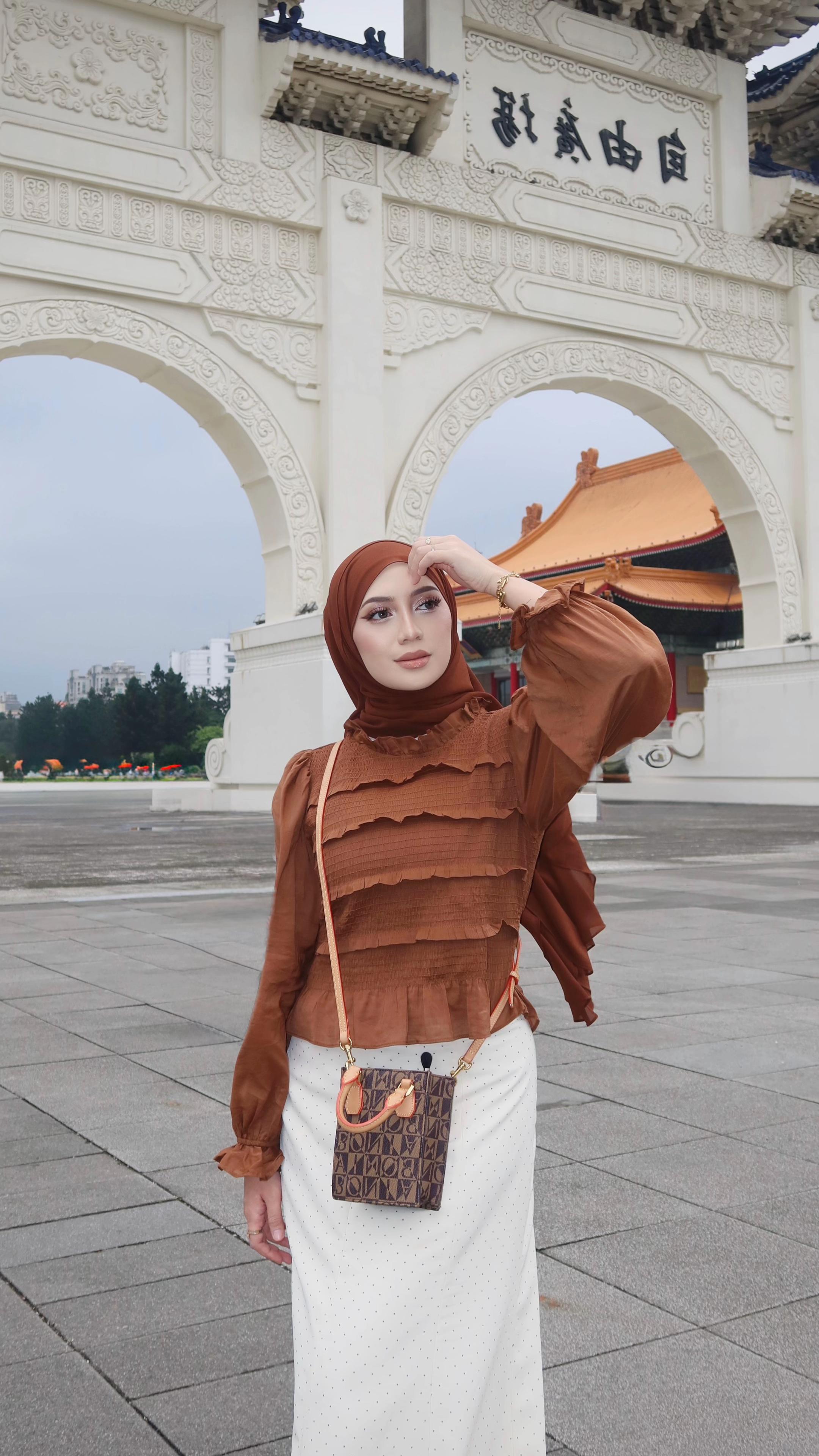 @yana hassan