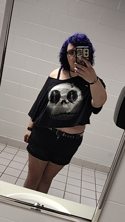 @x_livingdeadghoul_x