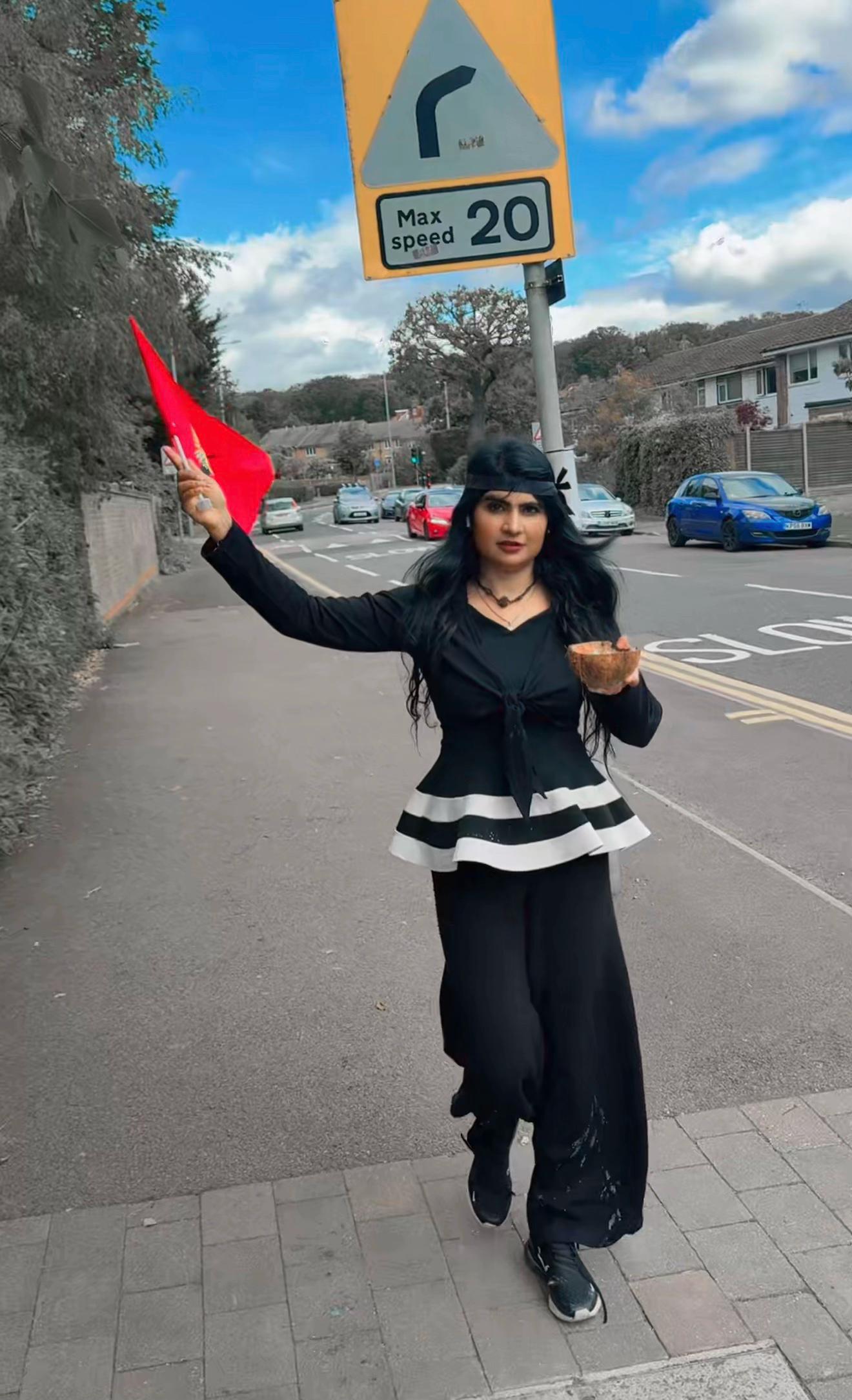 @jaanu.sri.uk