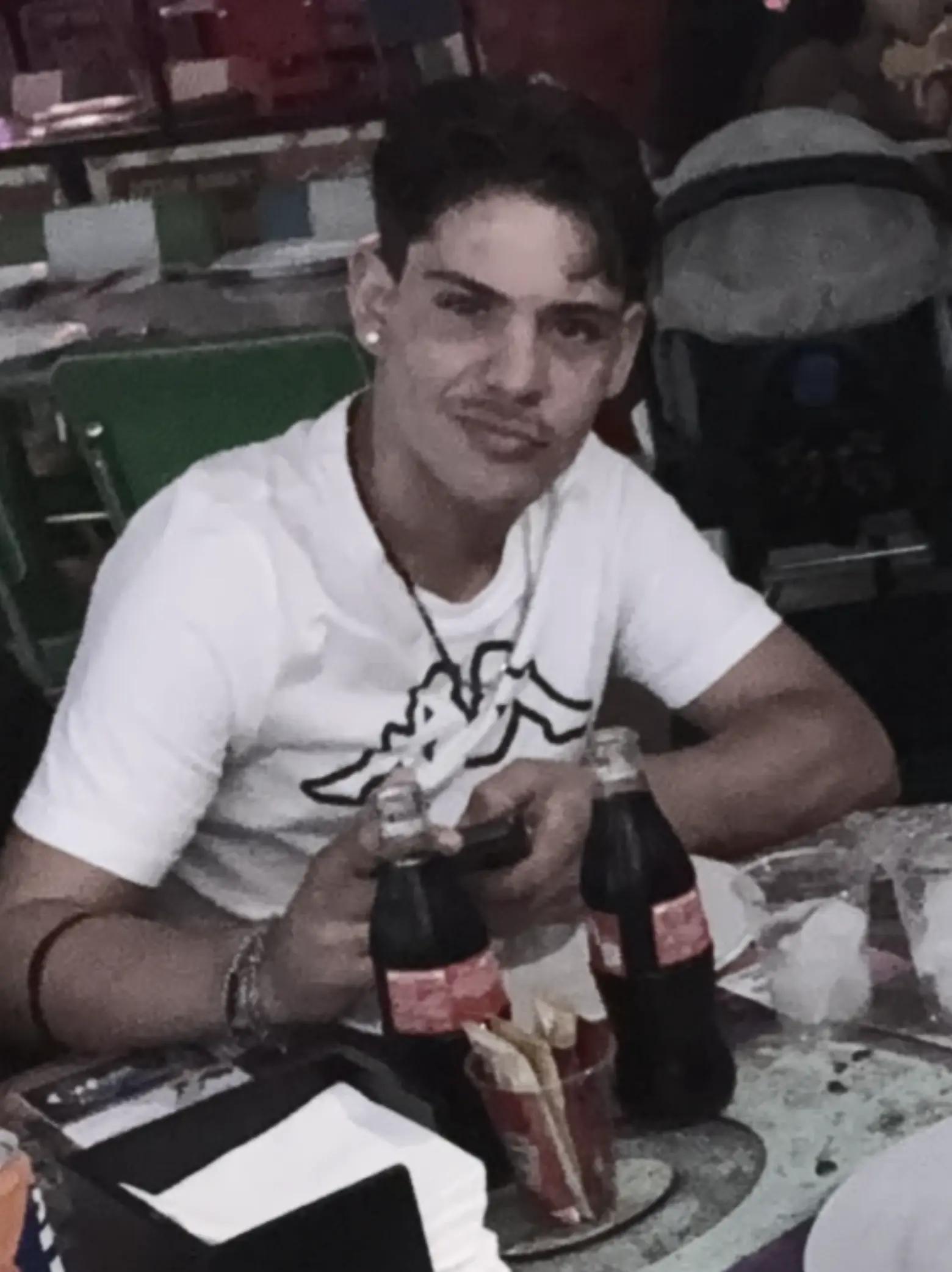 @_giovii_929