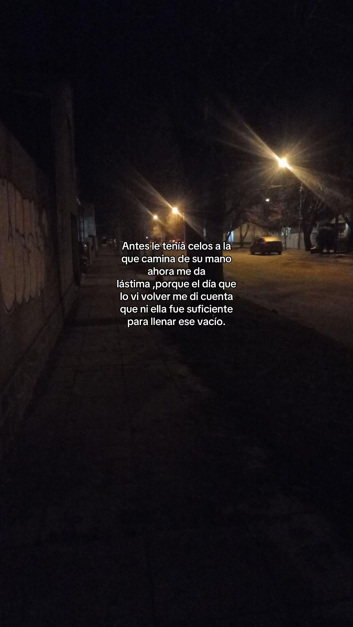 @𝑴𝑬𝑹𝑰🎱