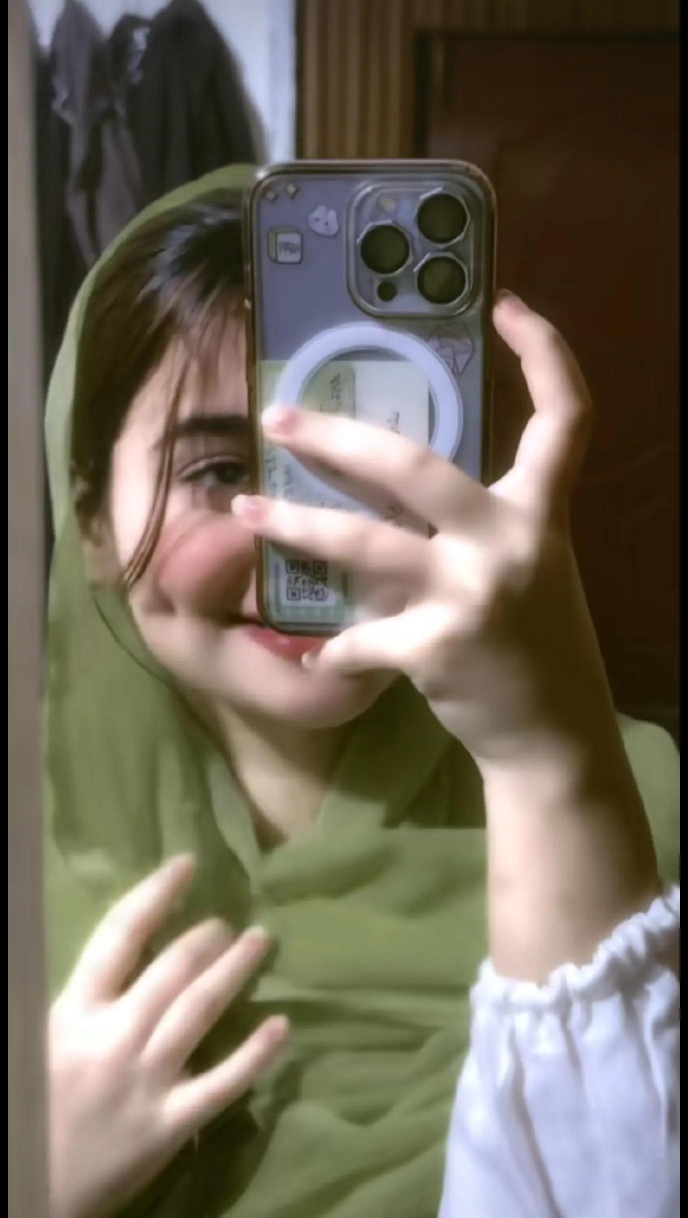 @✰𝕂𝕚𝕣𝕒𝕟 𝔹𝕒𝕥𝕠𝕠𝕝✰👰&zwj;♀️